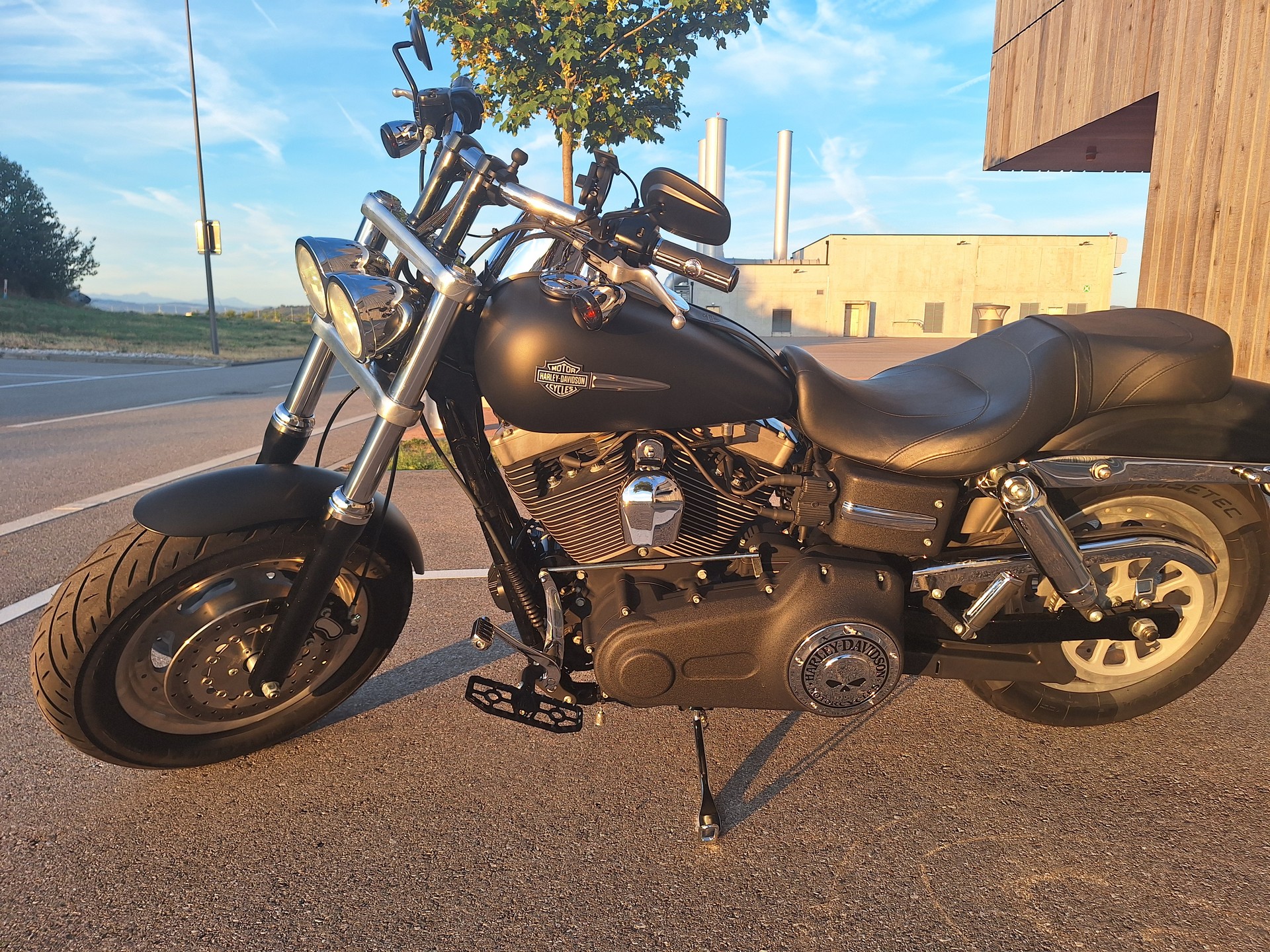 HARLEY-DAVIDSON FXDF Dyna Fat Bob-image-1
