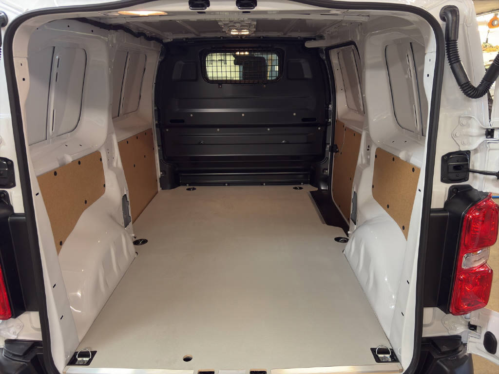 PEUGEOT e-Expert Kaw. Standard 75 kWh-image-8