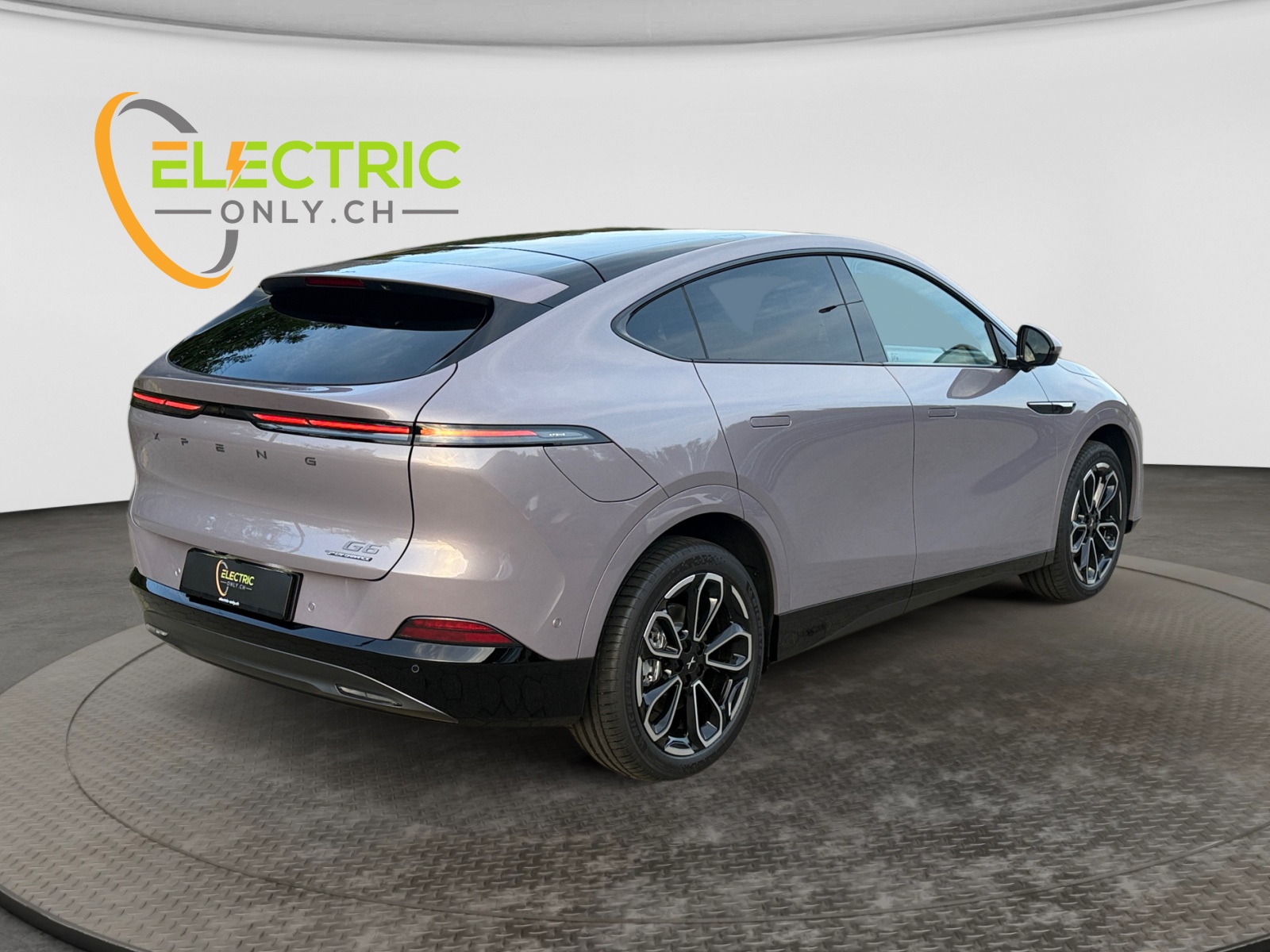 XPENG G6 Performance AWD mit AHK 80.8kWh-image-4