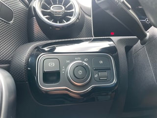 MERCEDES-BENZ CLA Shooting Brake 200 Progressive 7G-DCT (66)-image-27