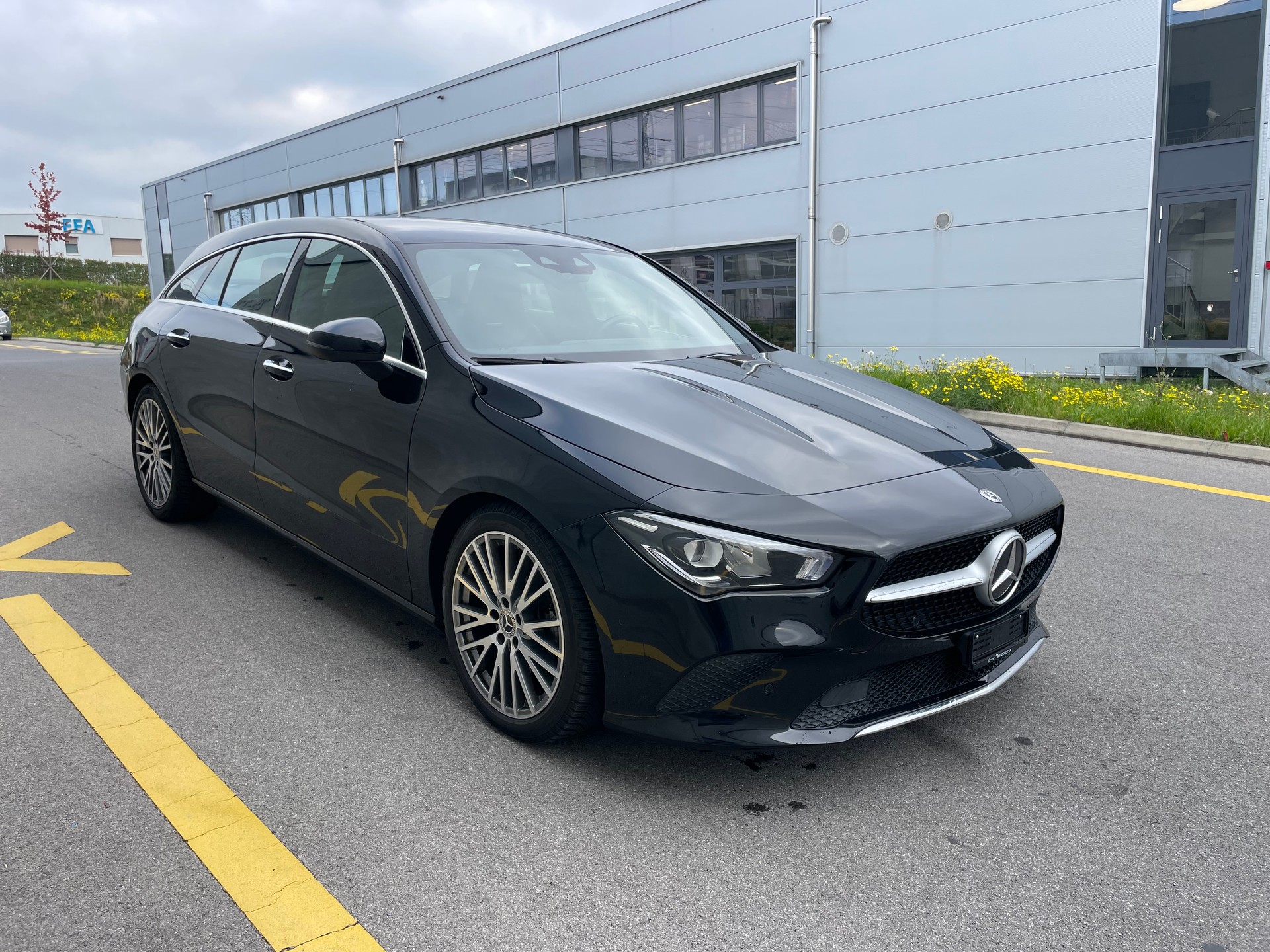 MERCEDES-BENZ CLA Shooting Brake 200 Progressive 7G-DCT (66)-showroom-element-2
