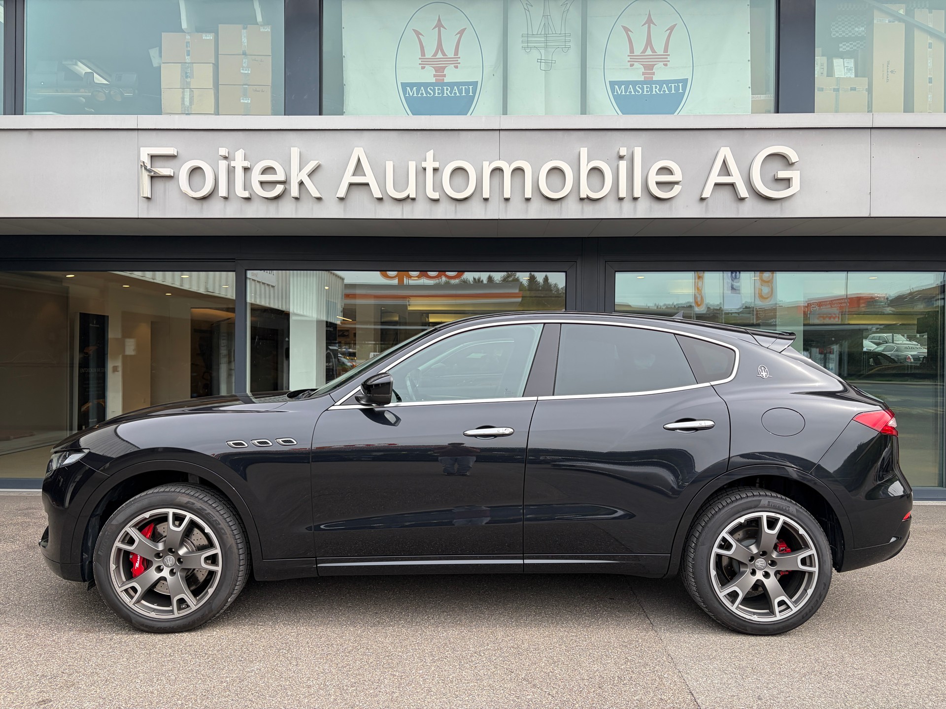 MASERATI Levante S 3.0V6 GranSport-showroom-element-1