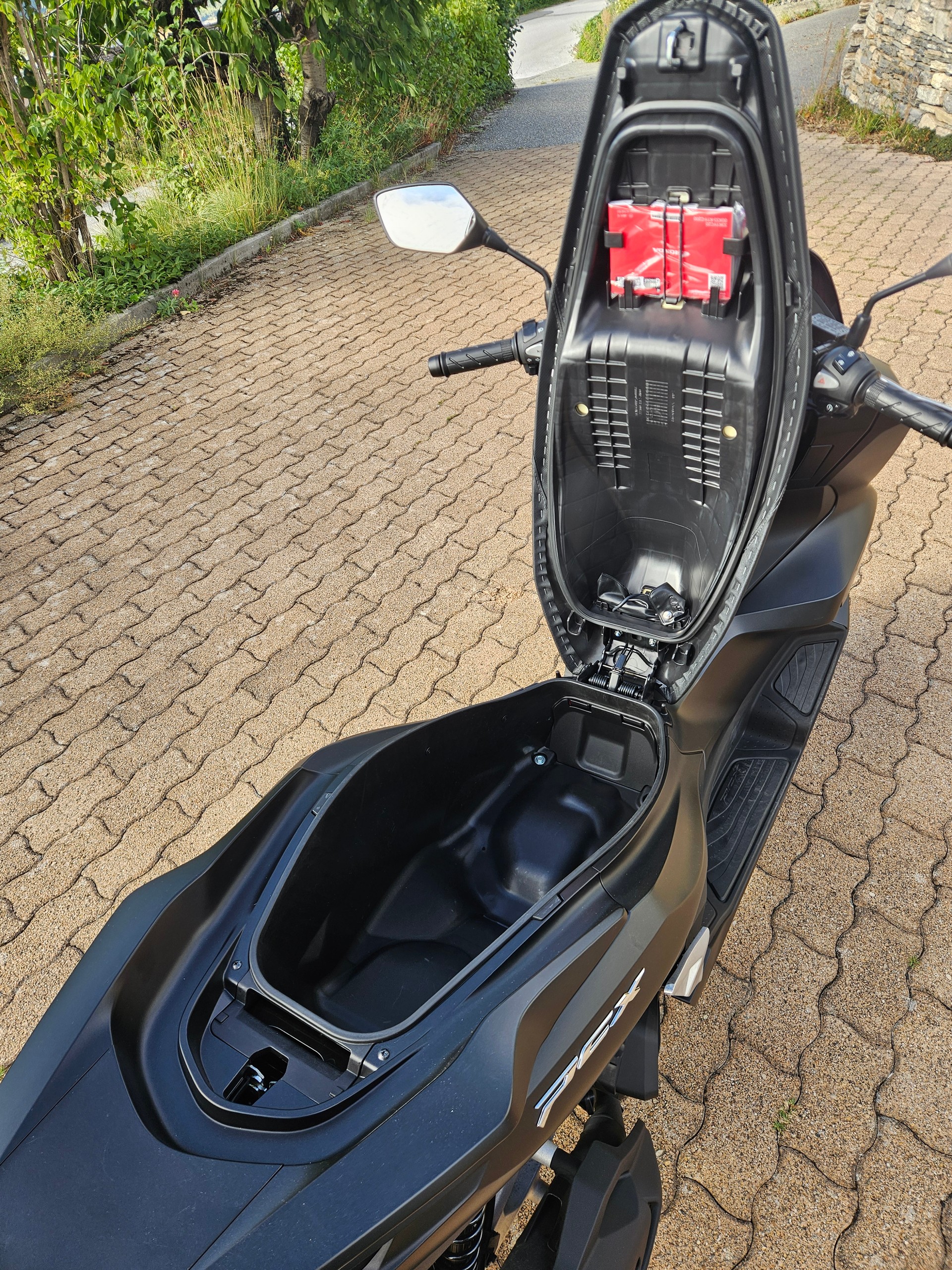 HONDA PCX 125 i ABS-image-4