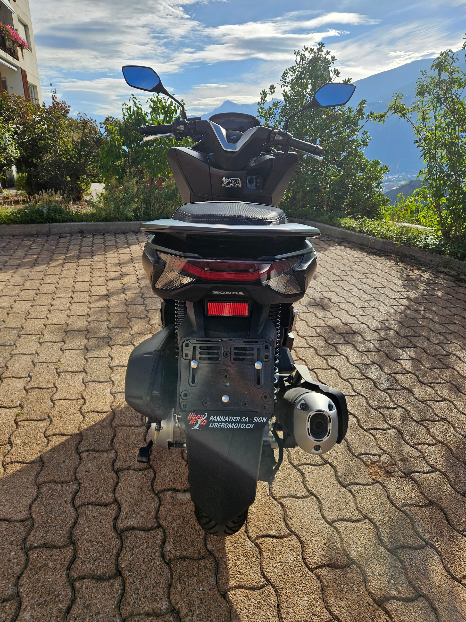 HONDA PCX 125 i ABS-image-3