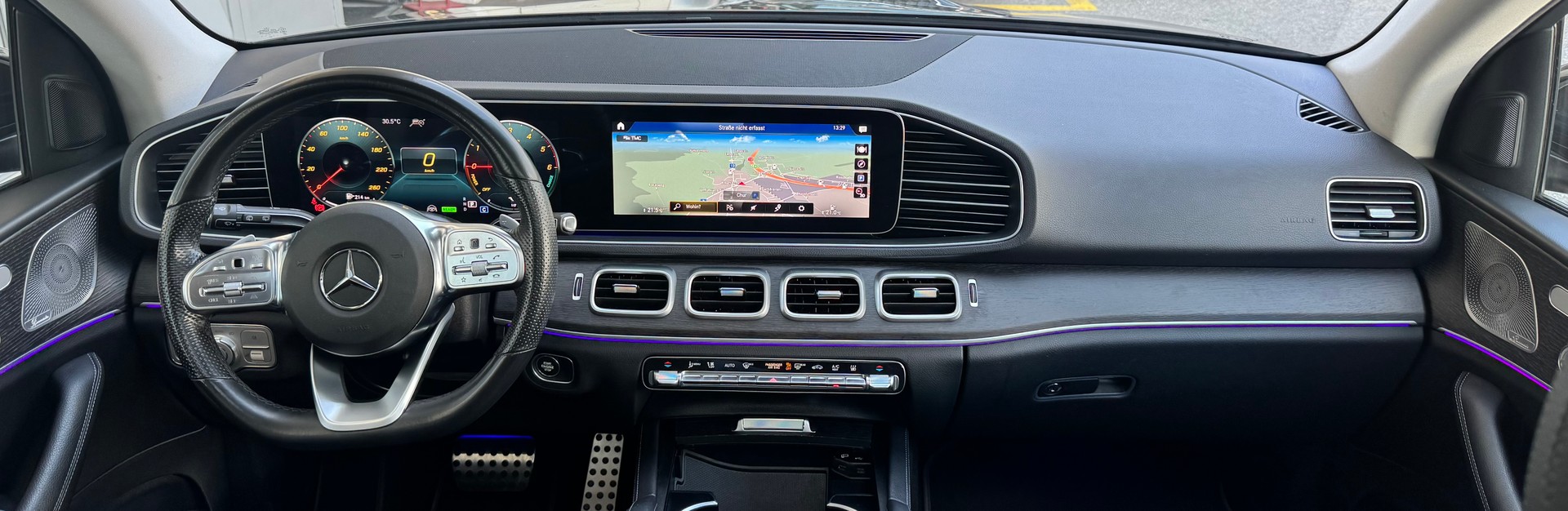 MERCEDES-BENZ GLE 350 de 4Matic AMG Line 9G-Tronic-image-12