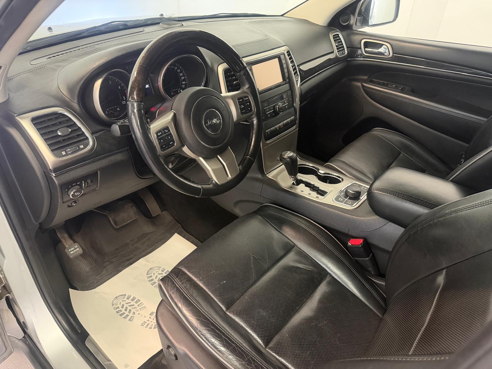 JEEP Grand Cherokee 3.0 CRD Overland Automatic-image-14