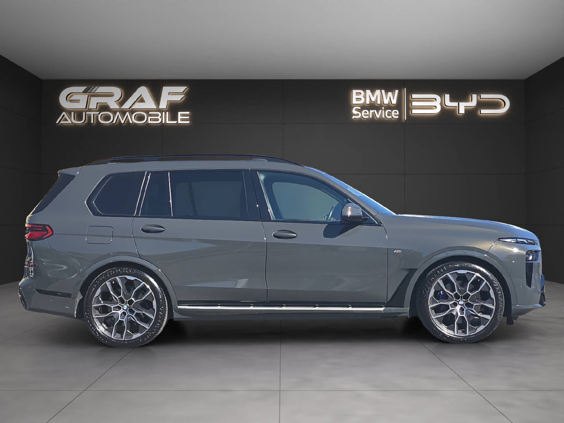 BMW X7 40d xDrive M Sport INDIVIDUAL ** 2,88% Leasingaktion // CH Fahrzeug **-showroom-element-3