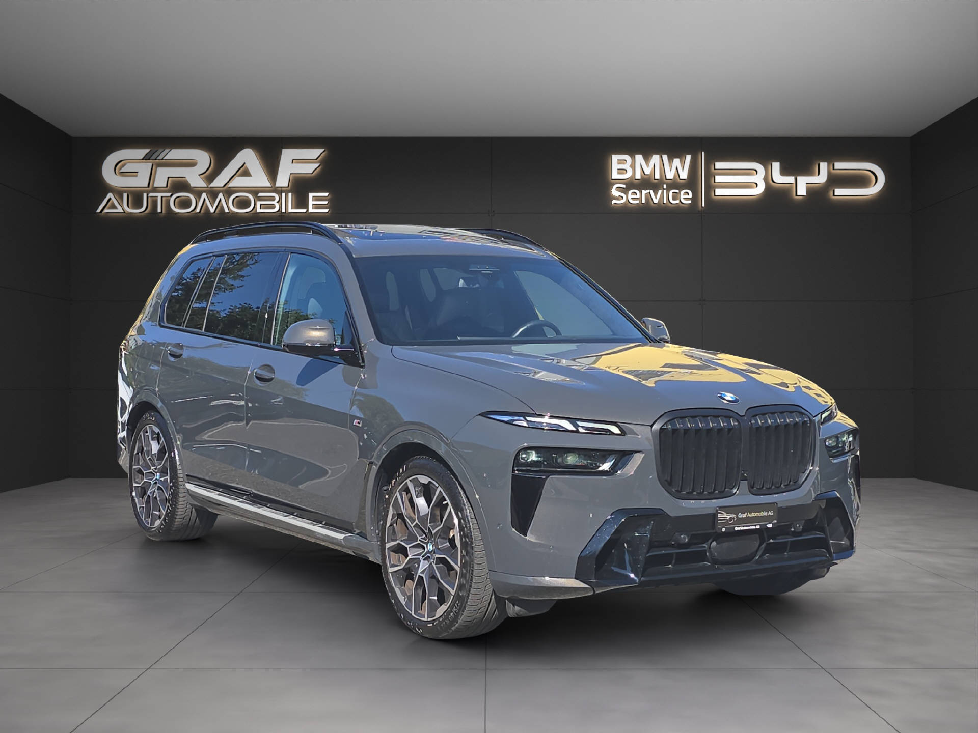 BMW X7 40d xDrive M Sport INDIVIDUAL ** 2,88% Leasingaktion // CH Fahrzeug **-showroom-element-2