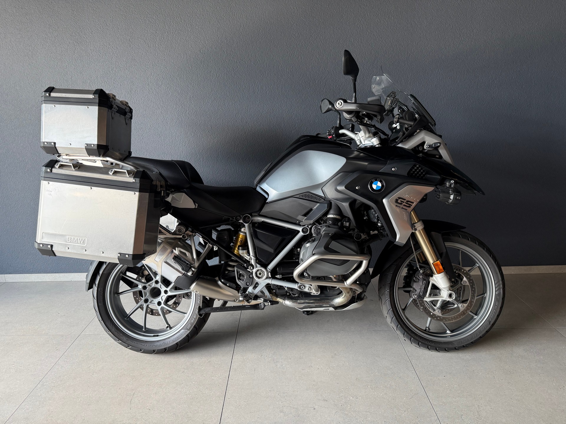 BMW R 1250 GS-image-4