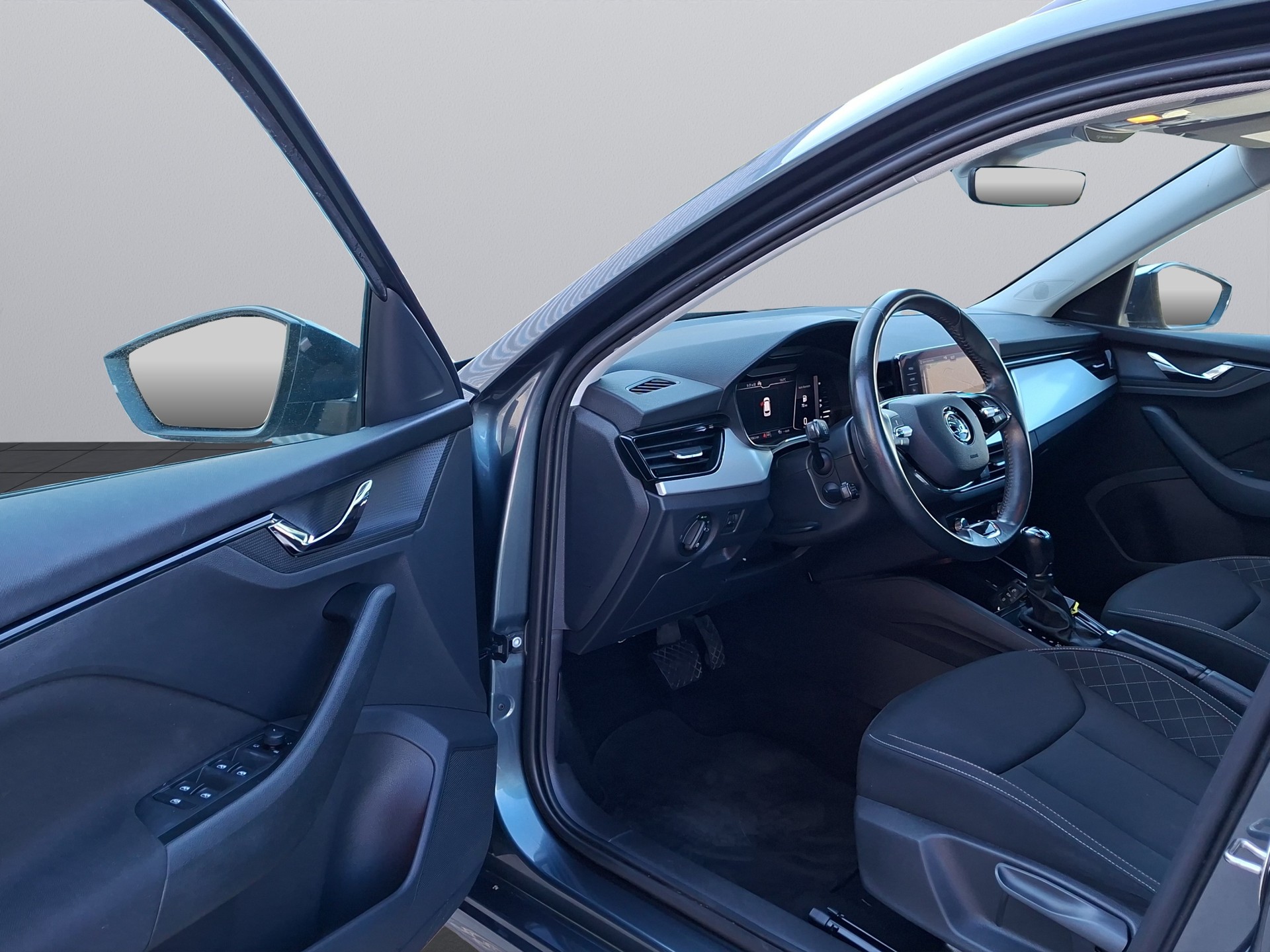 SKODA Kamiq 1.0 TSI Clever DSG-image-15