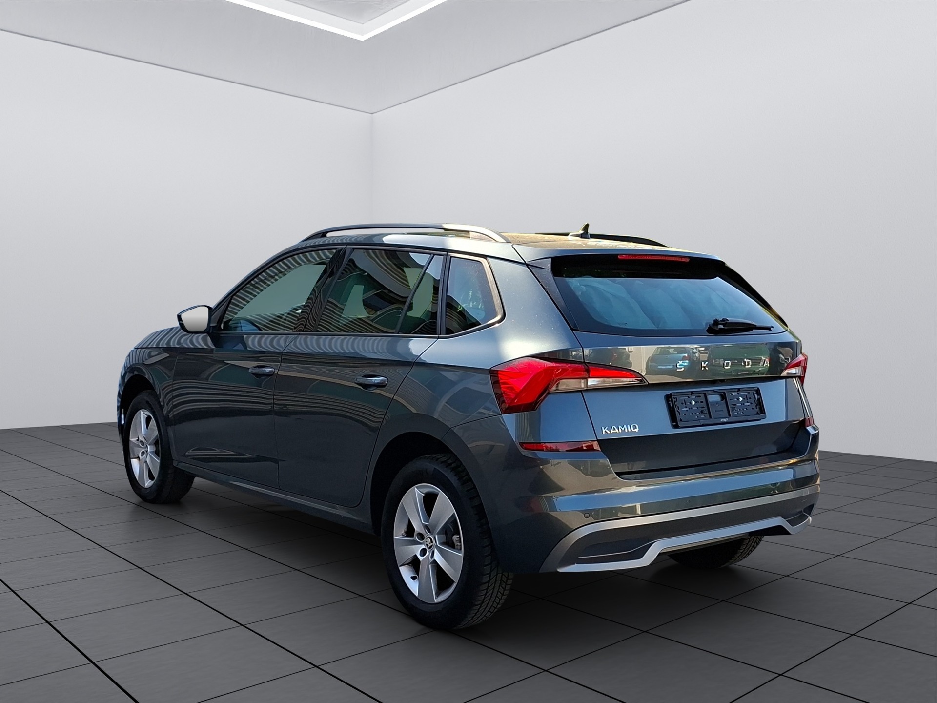 SKODA Kamiq 1.0 TSI Clever DSG-image-5