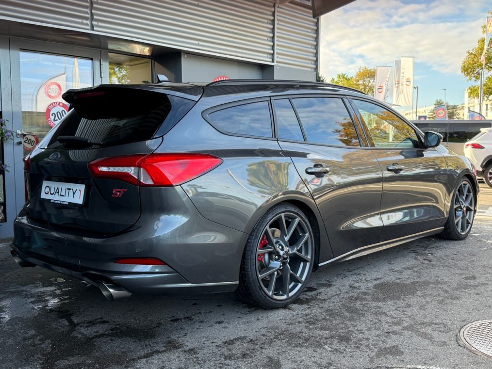 FORD Focus ST 2.3 EcoBoost ST-showroom-element-2