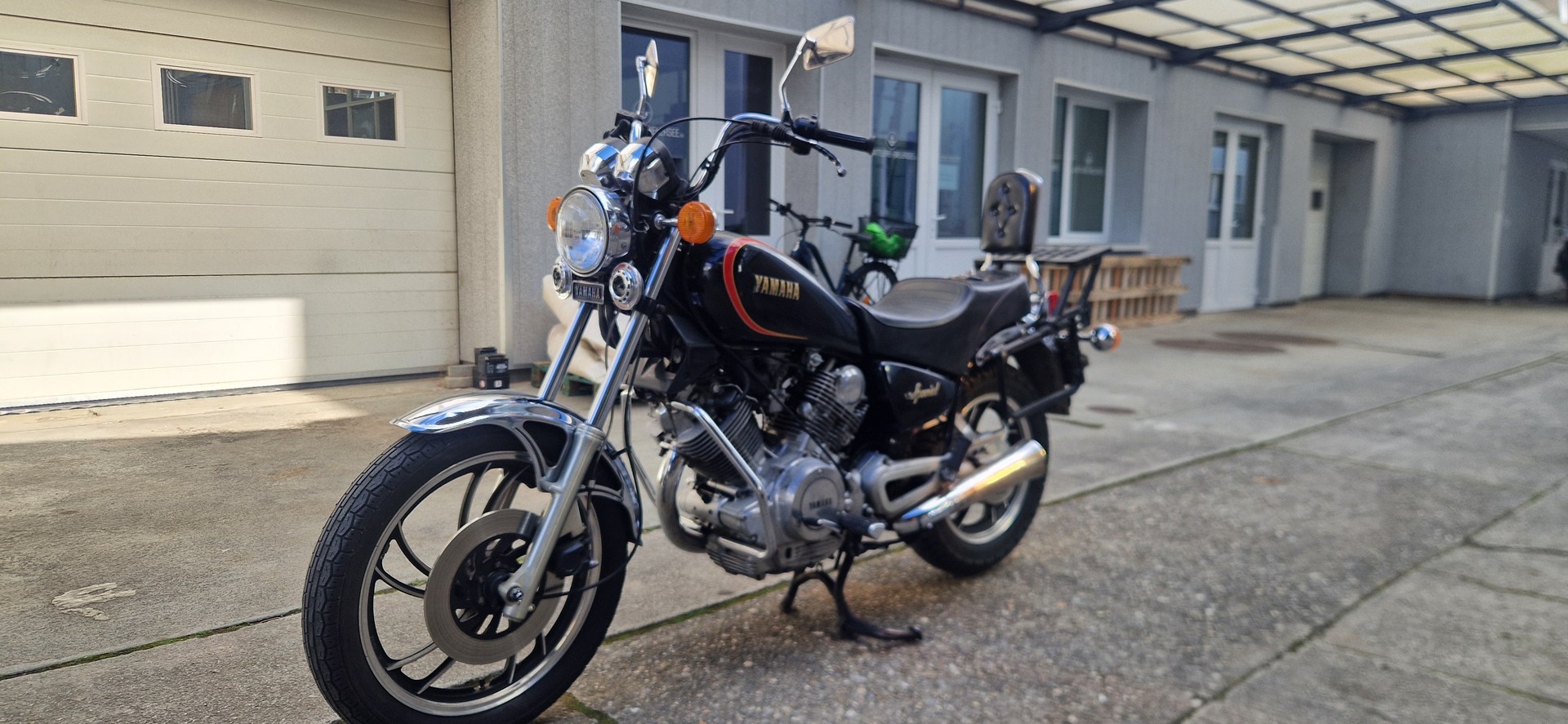 YAMAHA XV750SE-image-1