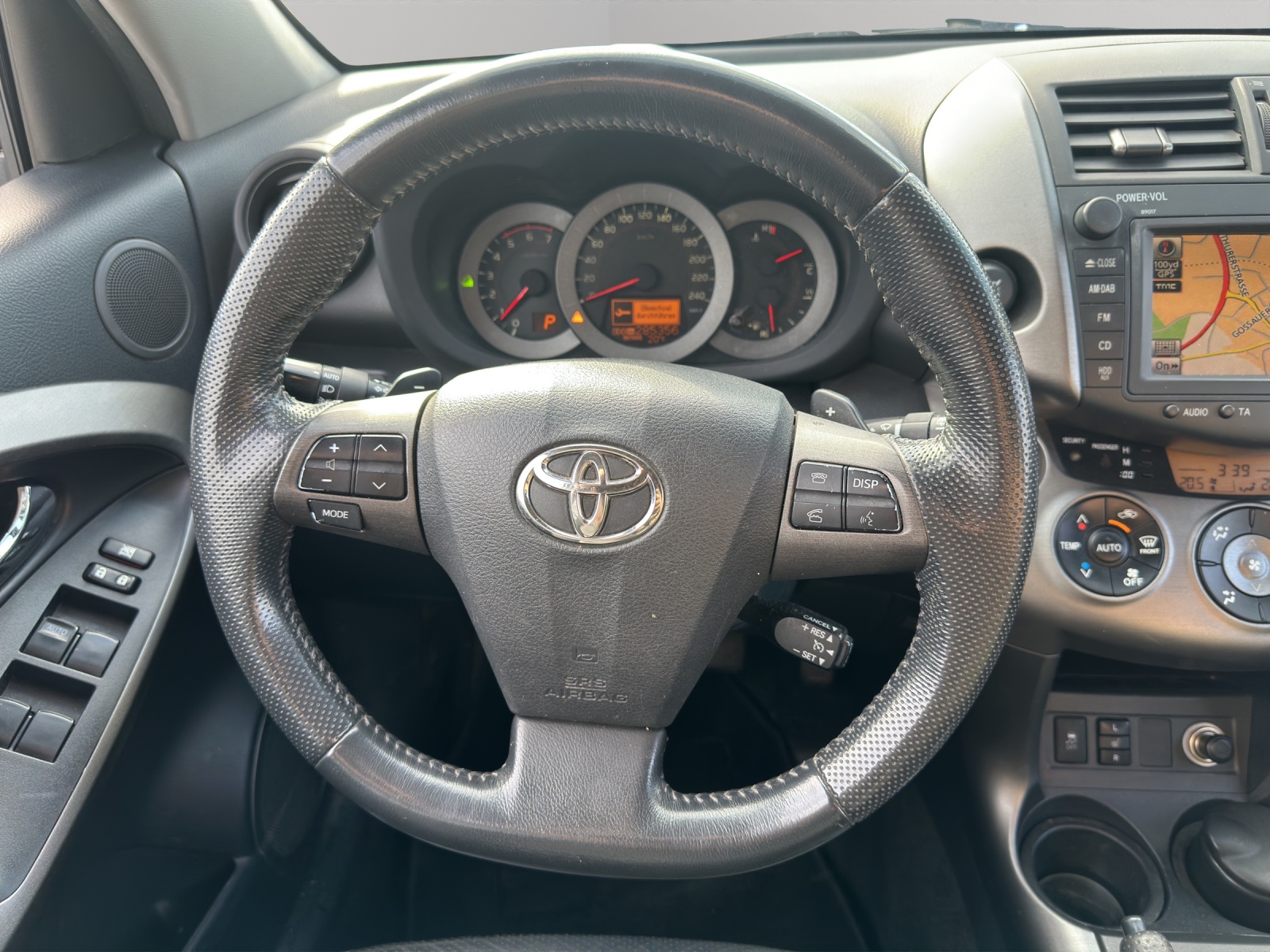 TOYOTA RAV-4 2.2D-CAT Linea Sol Premium AT-image-18