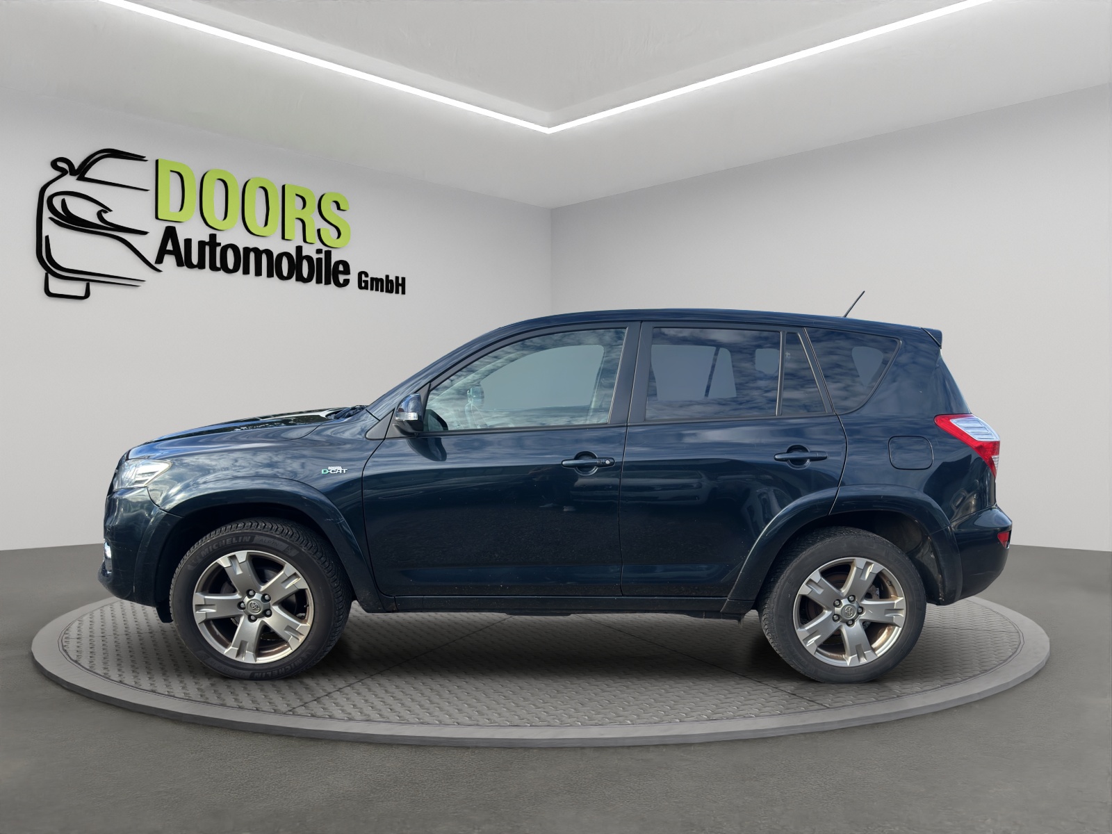 TOYOTA RAV-4 2.2D-CAT Linea Sol Premium AT-image-5