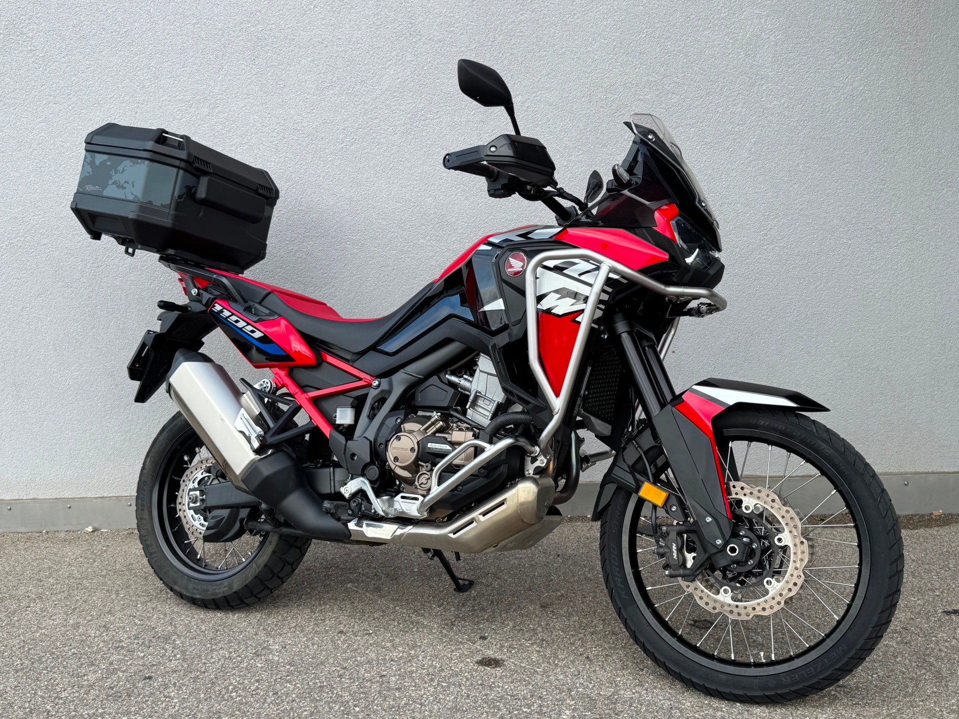 HONDA CRF 1100 DCT Africa Twin-image-1