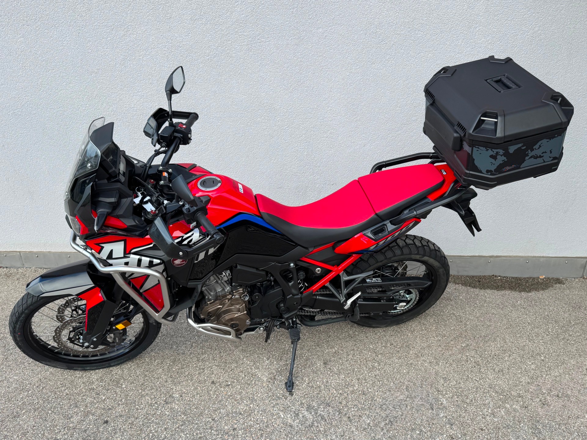 HONDA CRF 1100 DCT Africa Twin-image-4