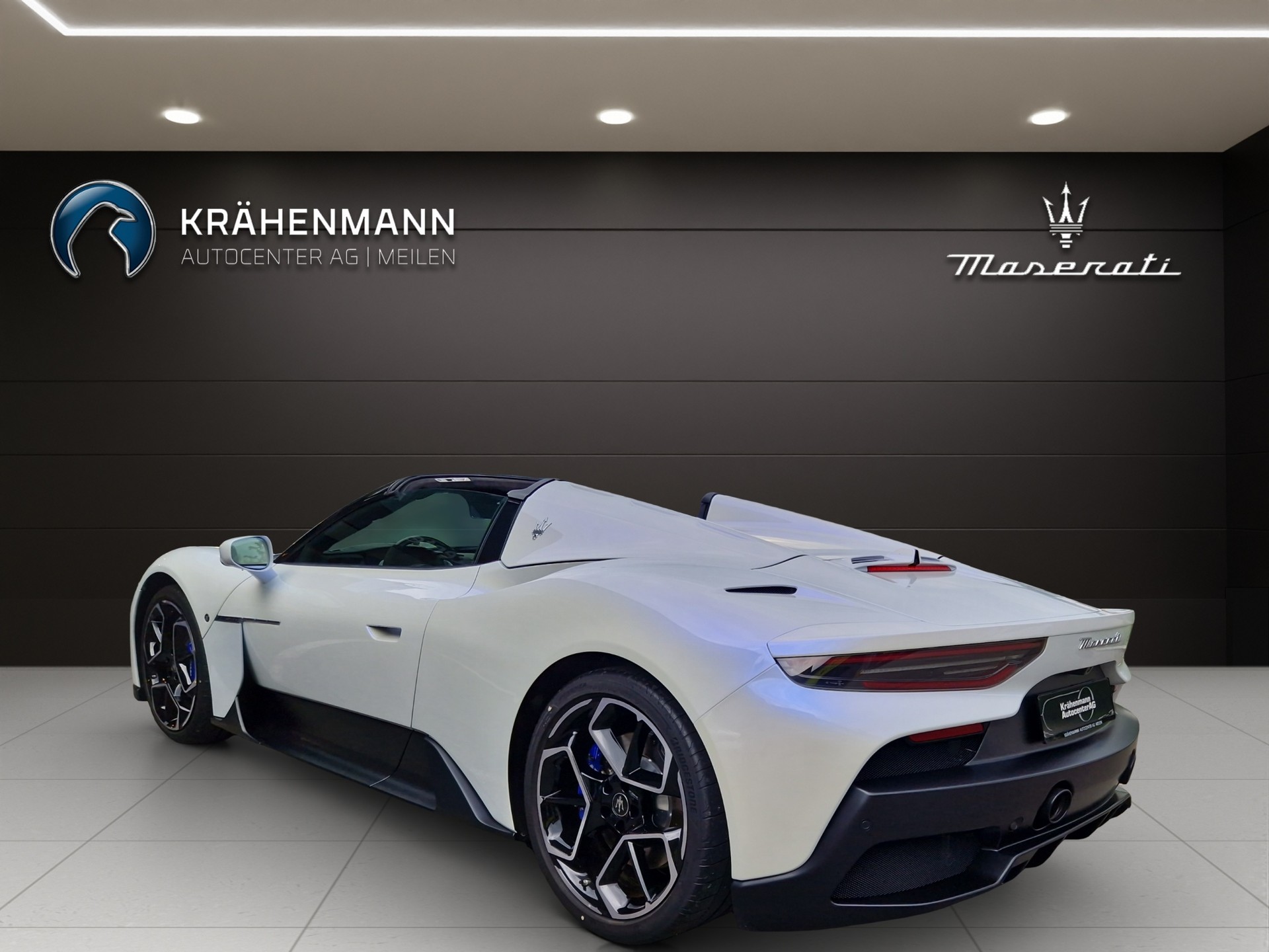 MASERATI MC 20 Cielo-showroom-element-2