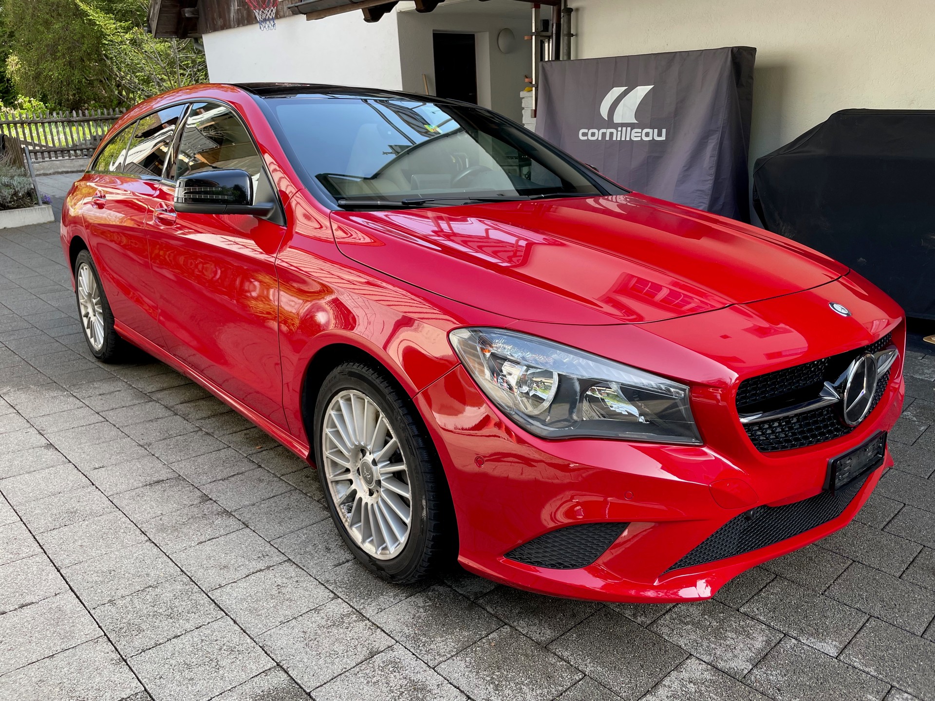 MERCEDES-BENZ CLA Shooting Brake 250 7G-DCT 4Matic-image-9