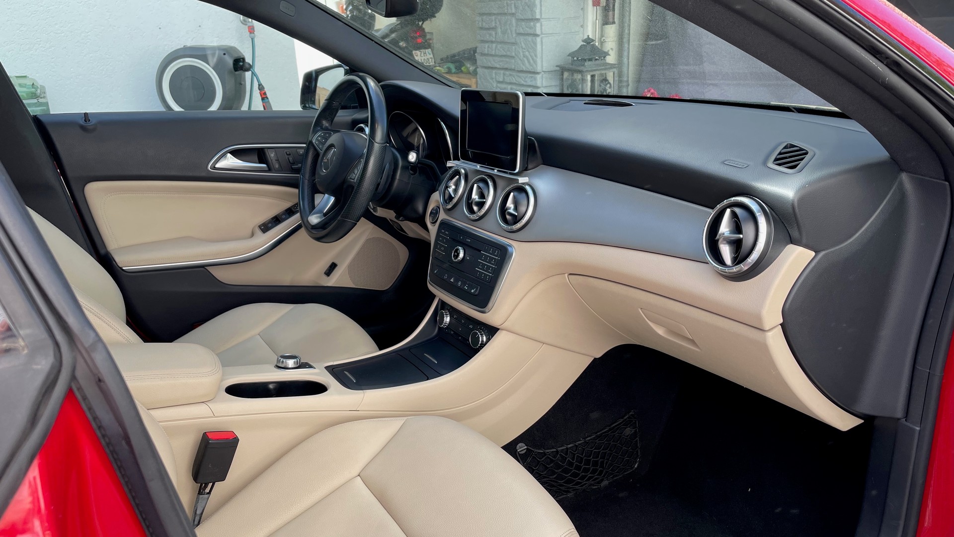 MERCEDES-BENZ CLA Shooting Brake 250 7G-DCT 4Matic-image-13