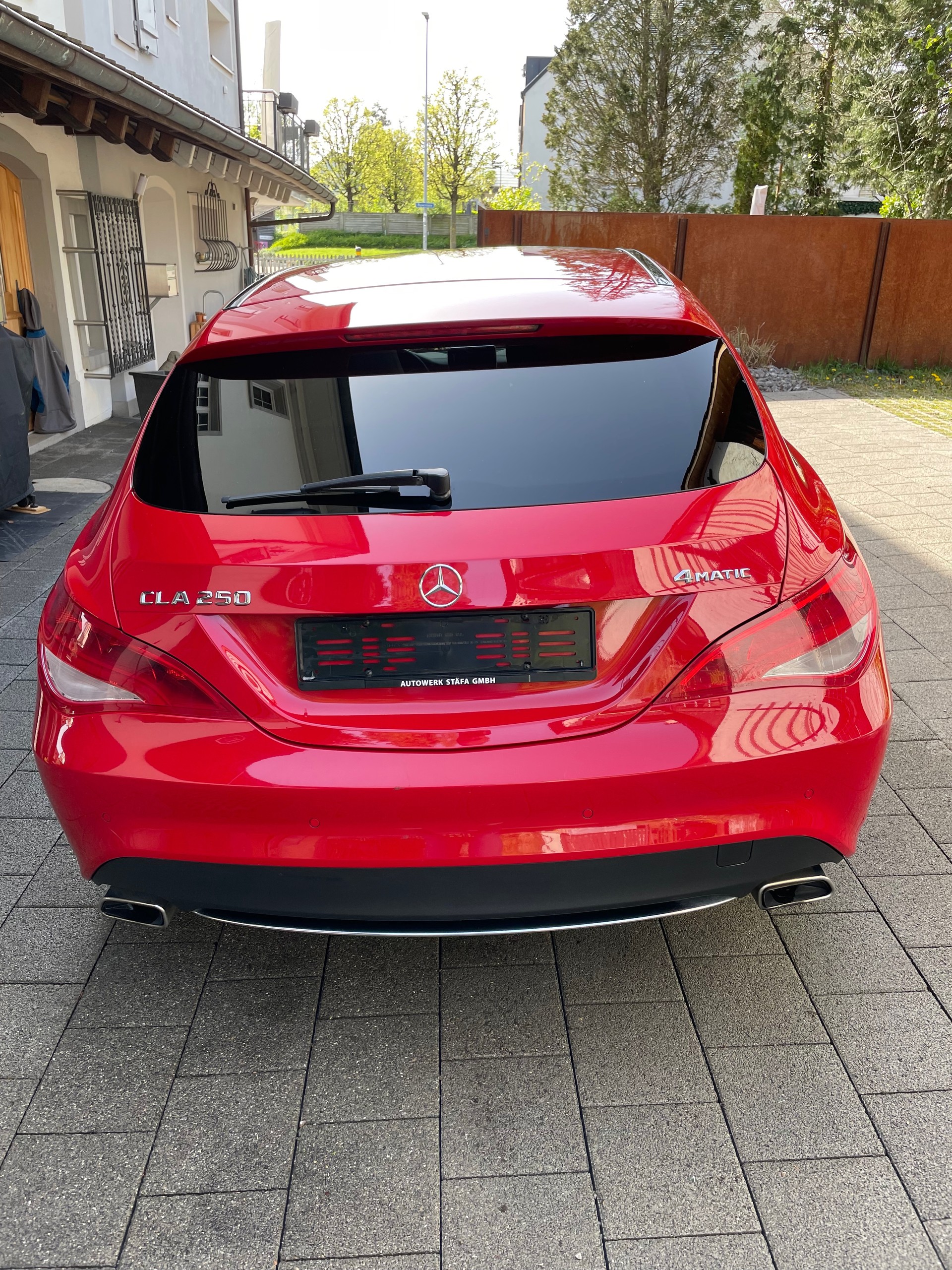 MERCEDES-BENZ CLA Shooting Brake 250 7G-DCT 4Matic-image-7