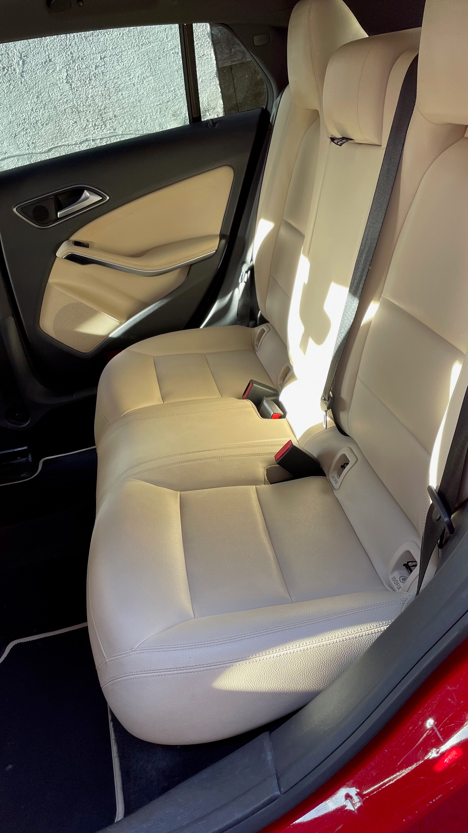 MERCEDES-BENZ CLA Shooting Brake 250 7G-DCT 4Matic-image-12