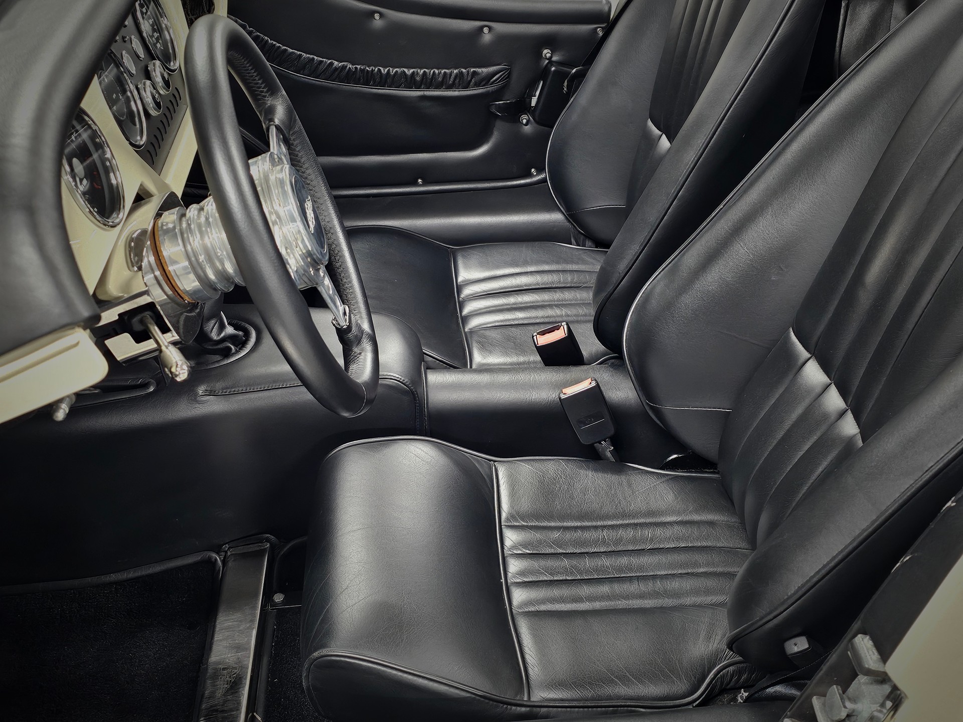 MORGAN 4/4 1.6 Sport-image-9
