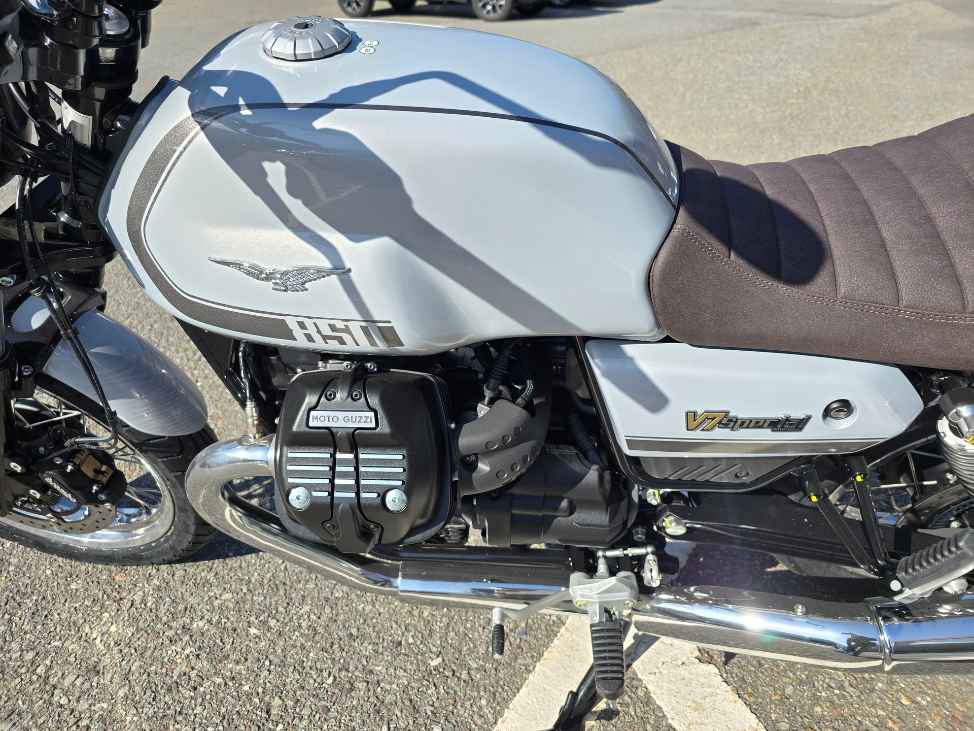 MOTO GUZZI V7 IV 850 Special-image-9