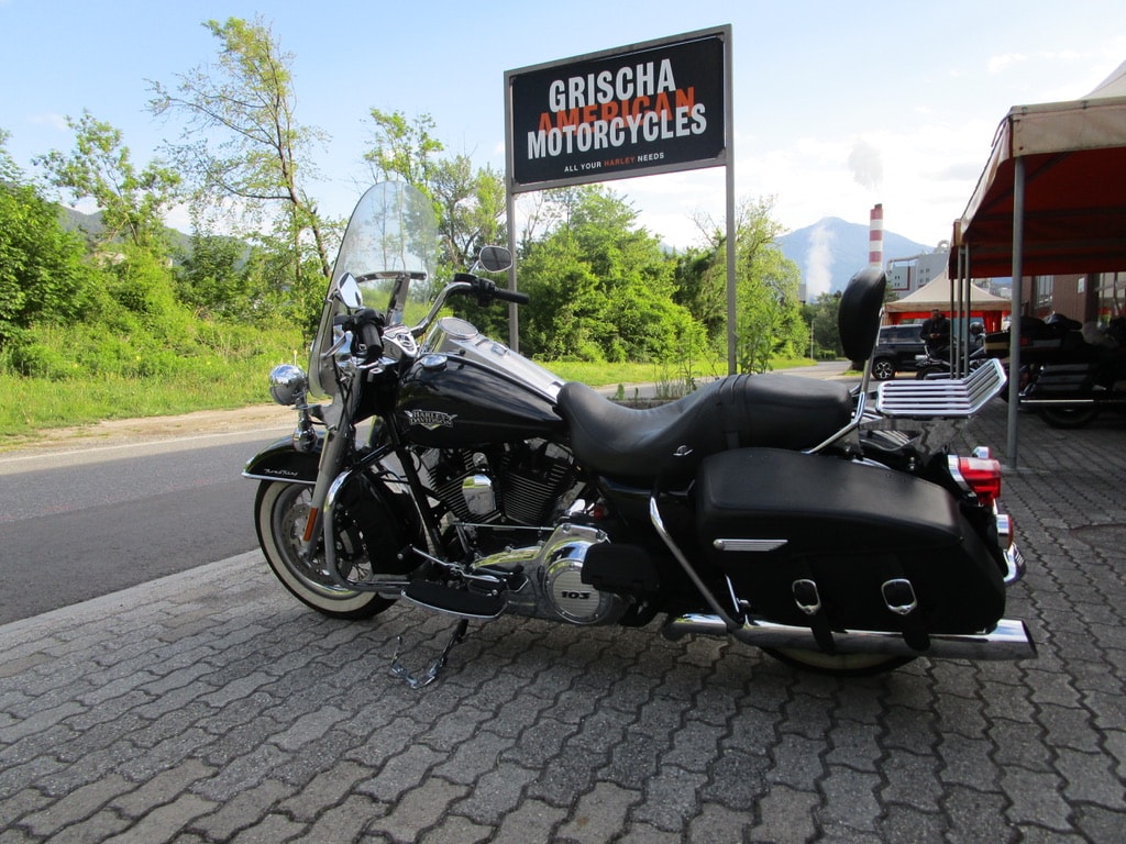 HARLEY-DAVIDSON FLHRC Road King Classic 103 ABS-image-6