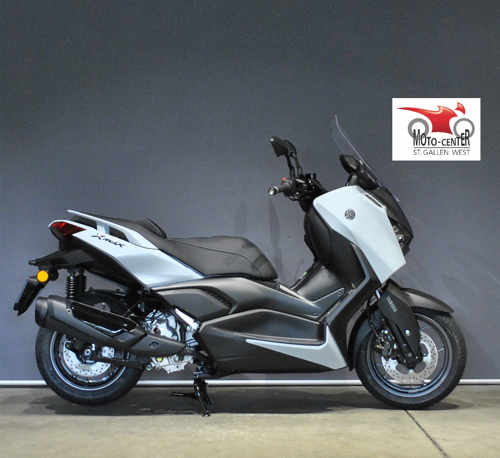 YAMAHA X-Max 300 Tech Max +-image-1