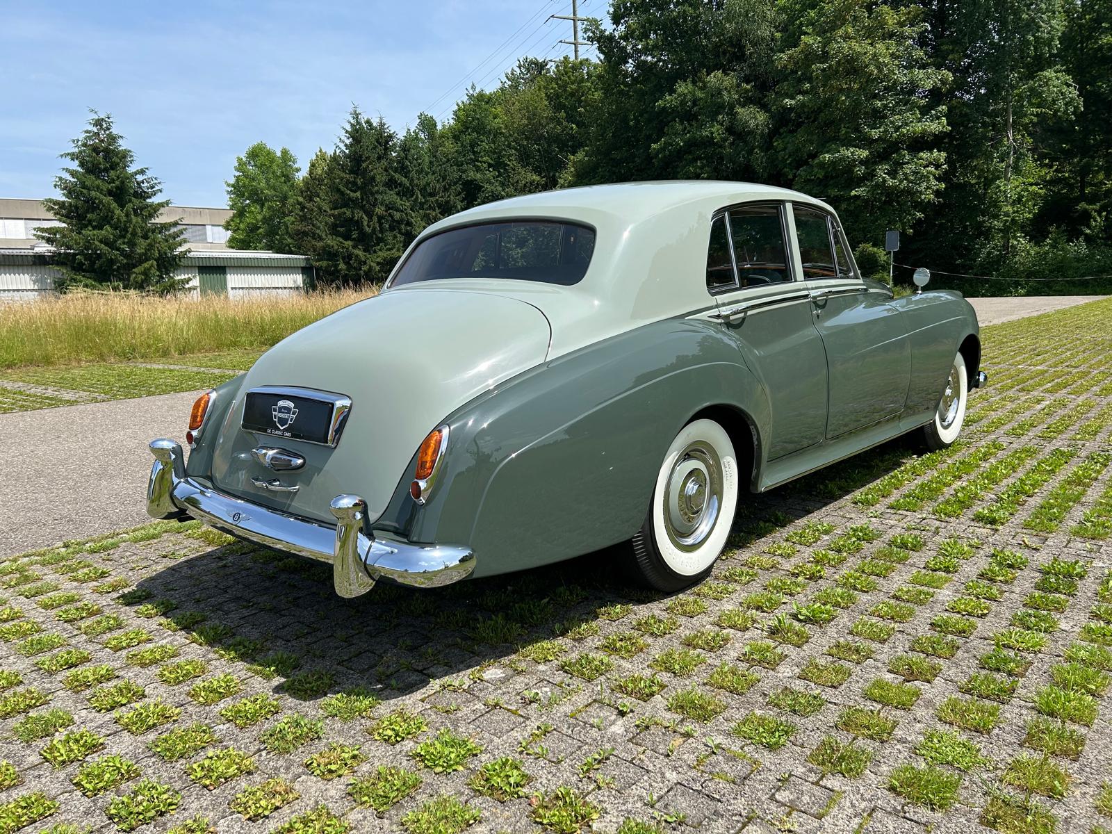 BENTLEY S1 kompl. Restauriert-image-4