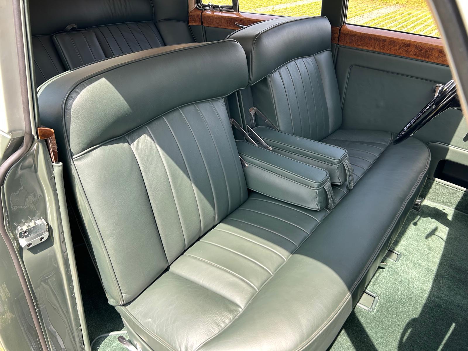 BENTLEY S1 kompl. Restauriert-image-11
