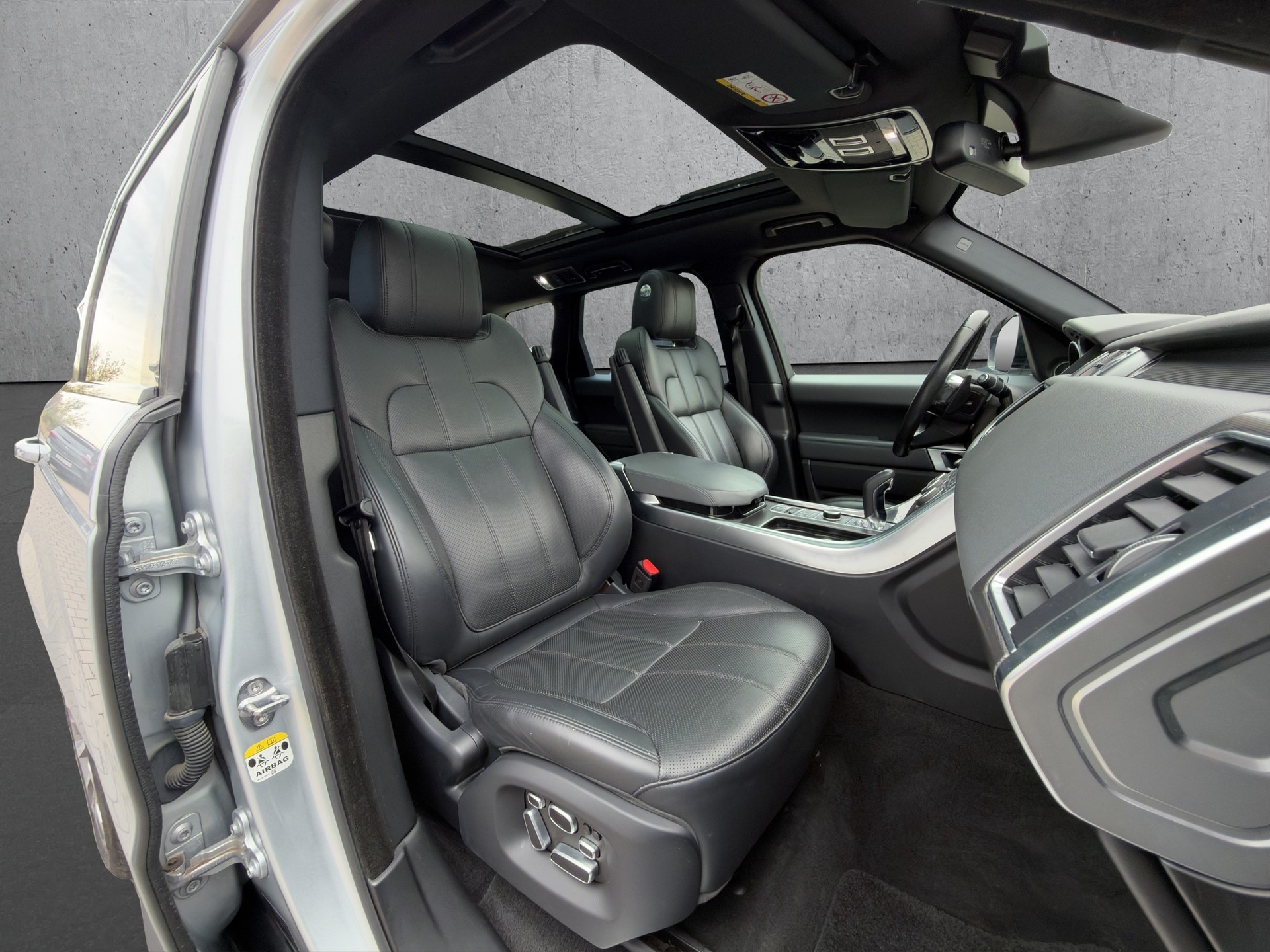 LAND ROVER Range c-image-12