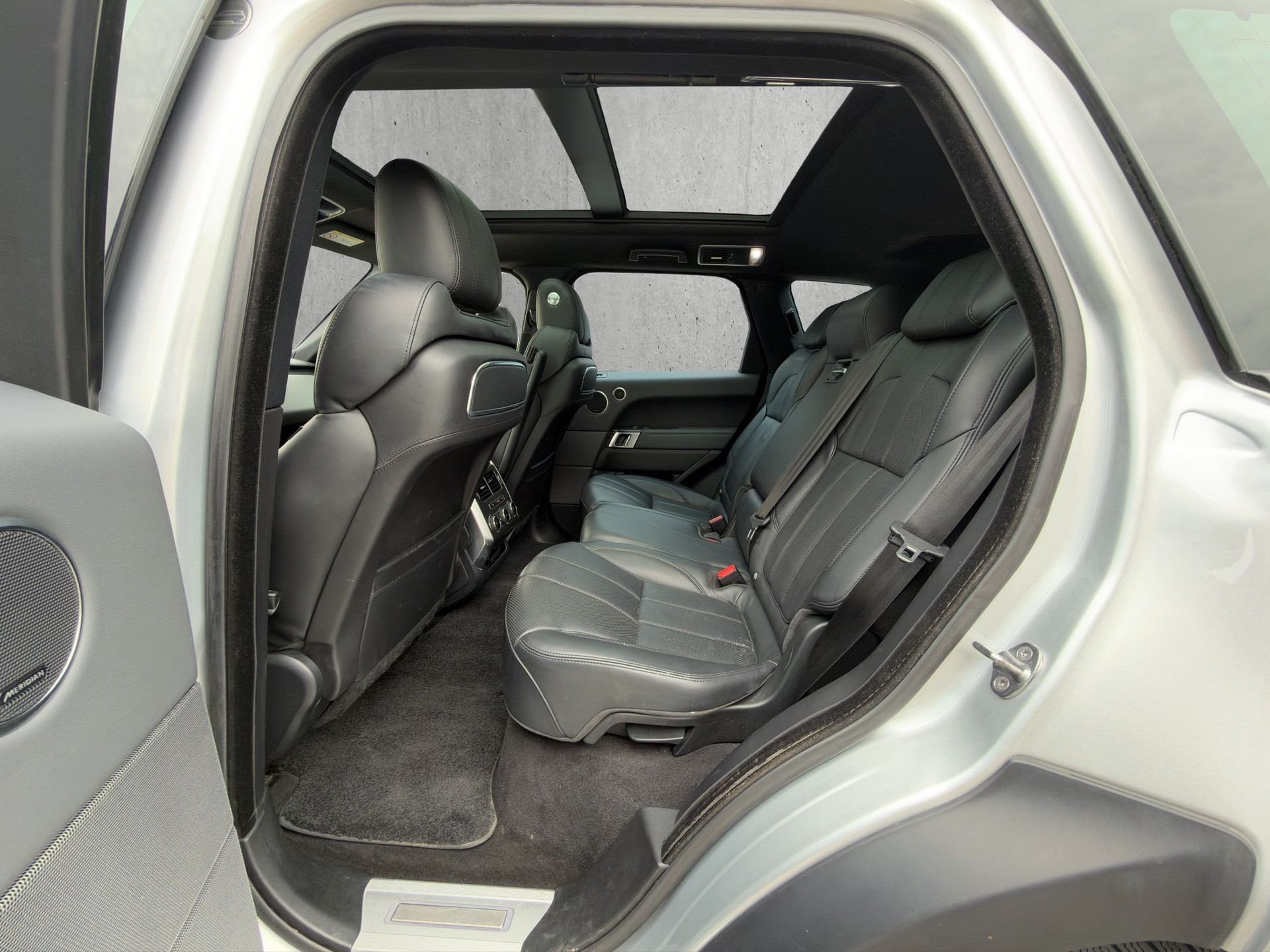 LAND ROVER Range c-image-10