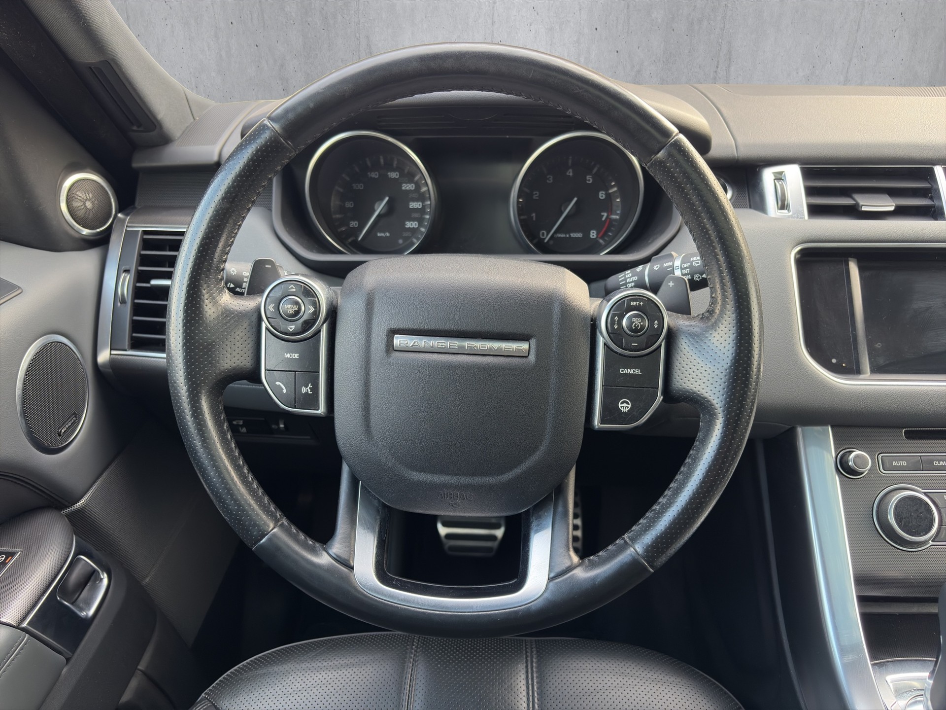 LAND ROVER Range c-image-15