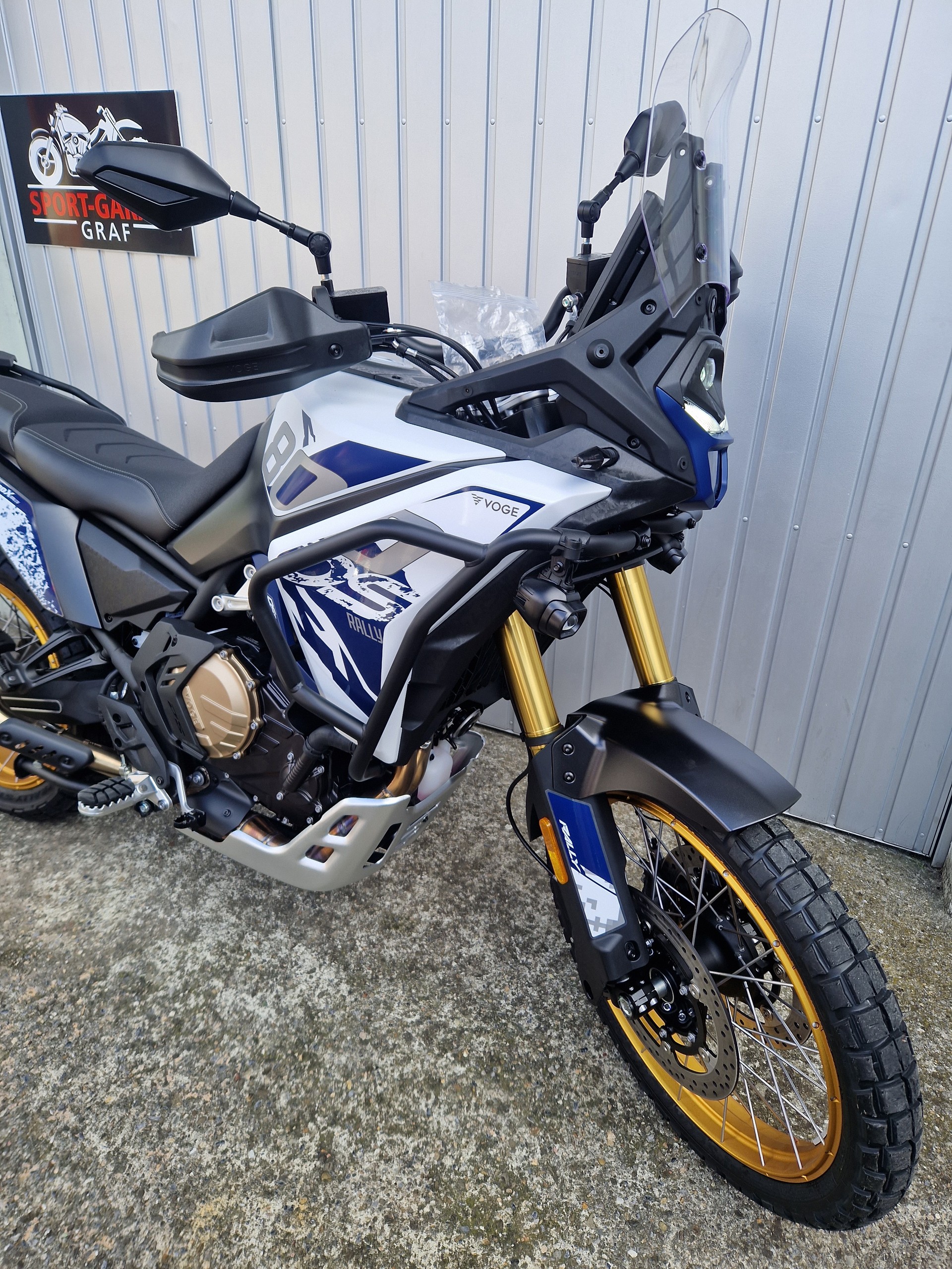VOGE 800 Rally-image-1