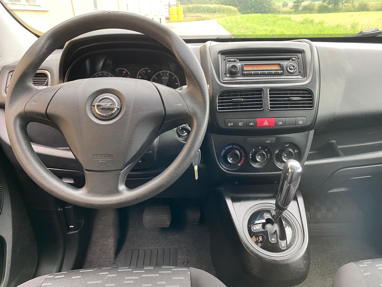 OPEL Combo 1.6 CDTI ecoFLEX Easytronic 2.2 L1H1-image-11