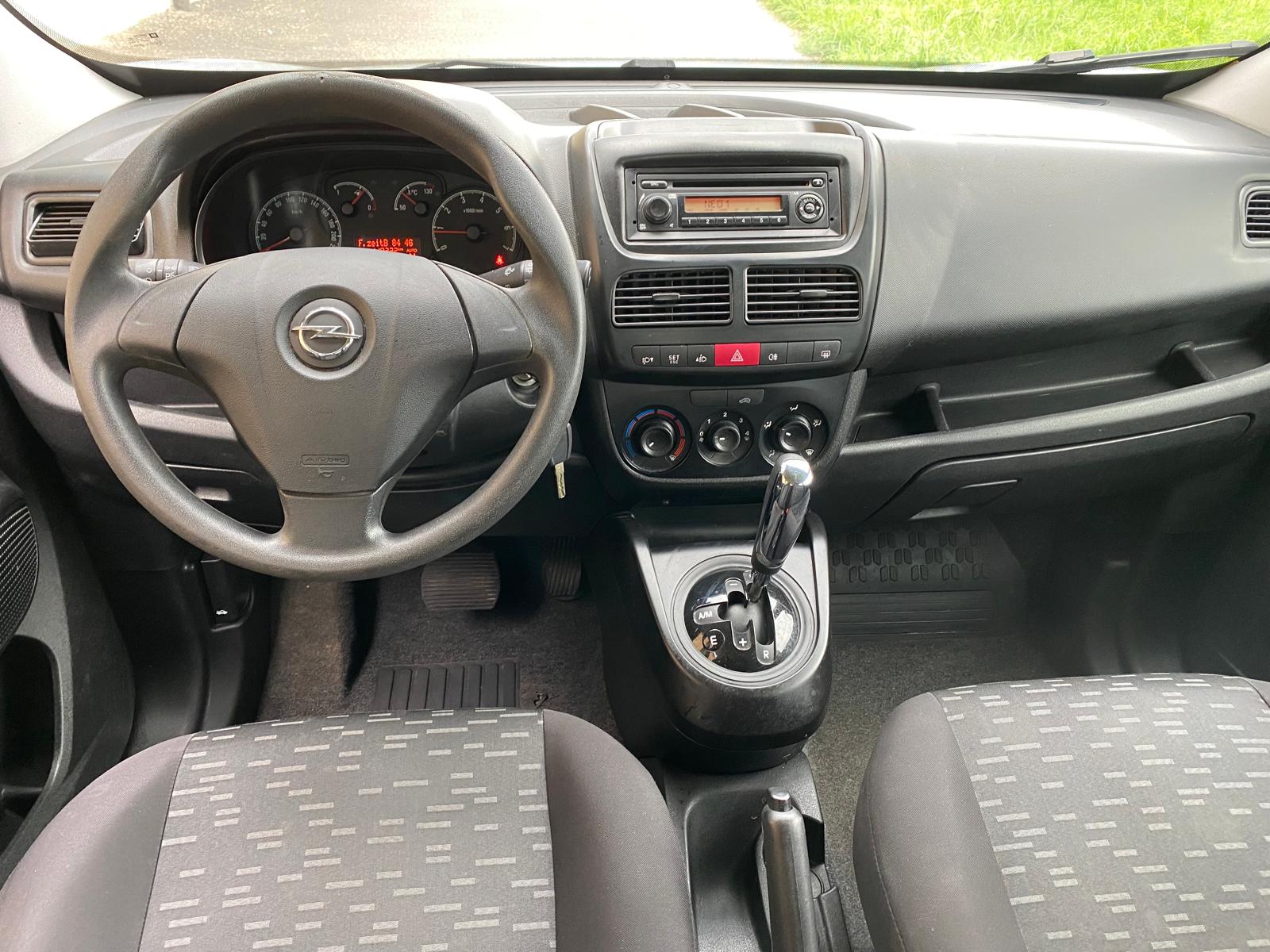 OPEL Combo 1.6 CDTI ecoFLEX Easytronic 2.2 L1H1-image-8