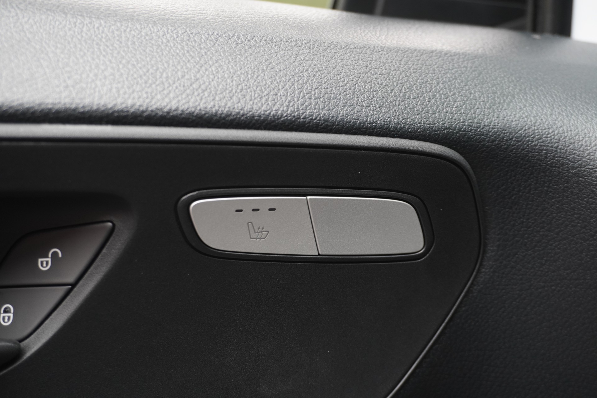 MERCEDES-BENZ Vito 114 CDI KA PRO 3200mm L 4Matic-image-5