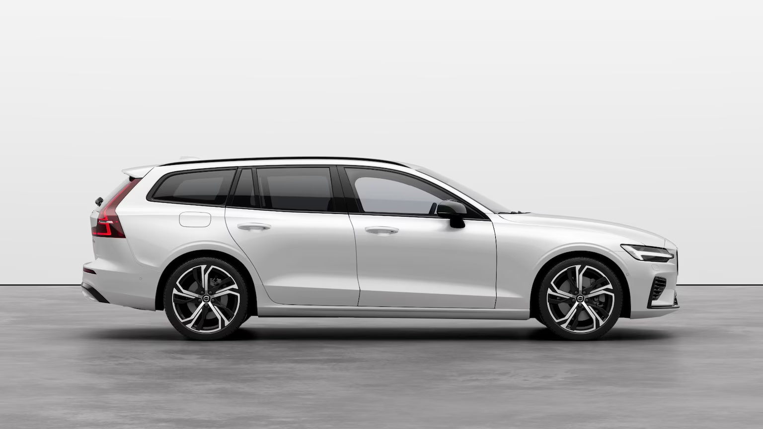 VOLVO V60 2.0 T6 TE Plus Dark for Business eAWD-showroom-element-3