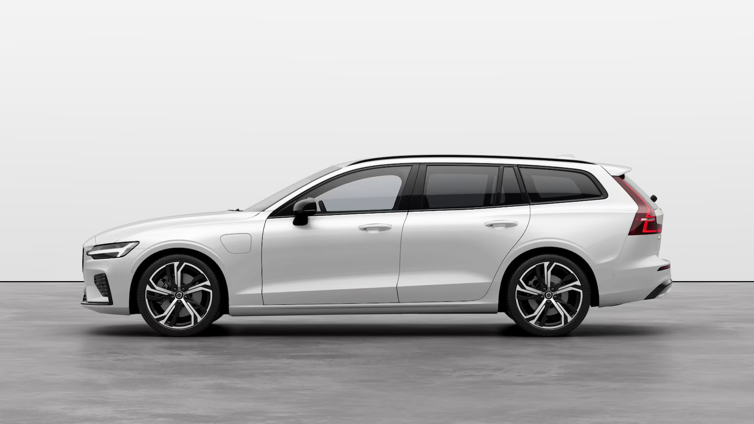 VOLVO V60 2.0 T6 TE Plus Dark for Business eAWD-showroom-element-2