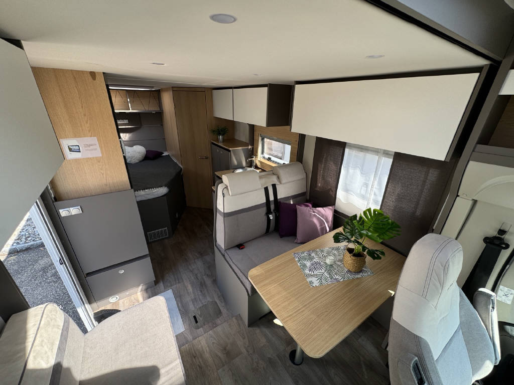 LMC Tourer Lift H630-image-2