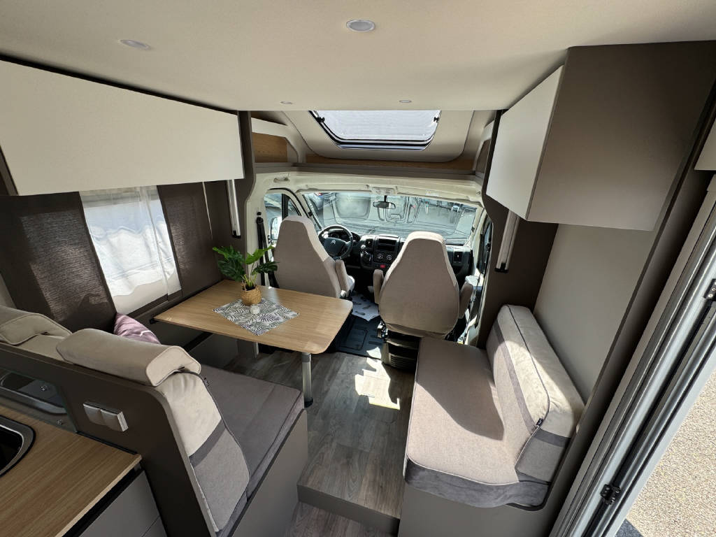 LMC Tourer Lift H630-image-6