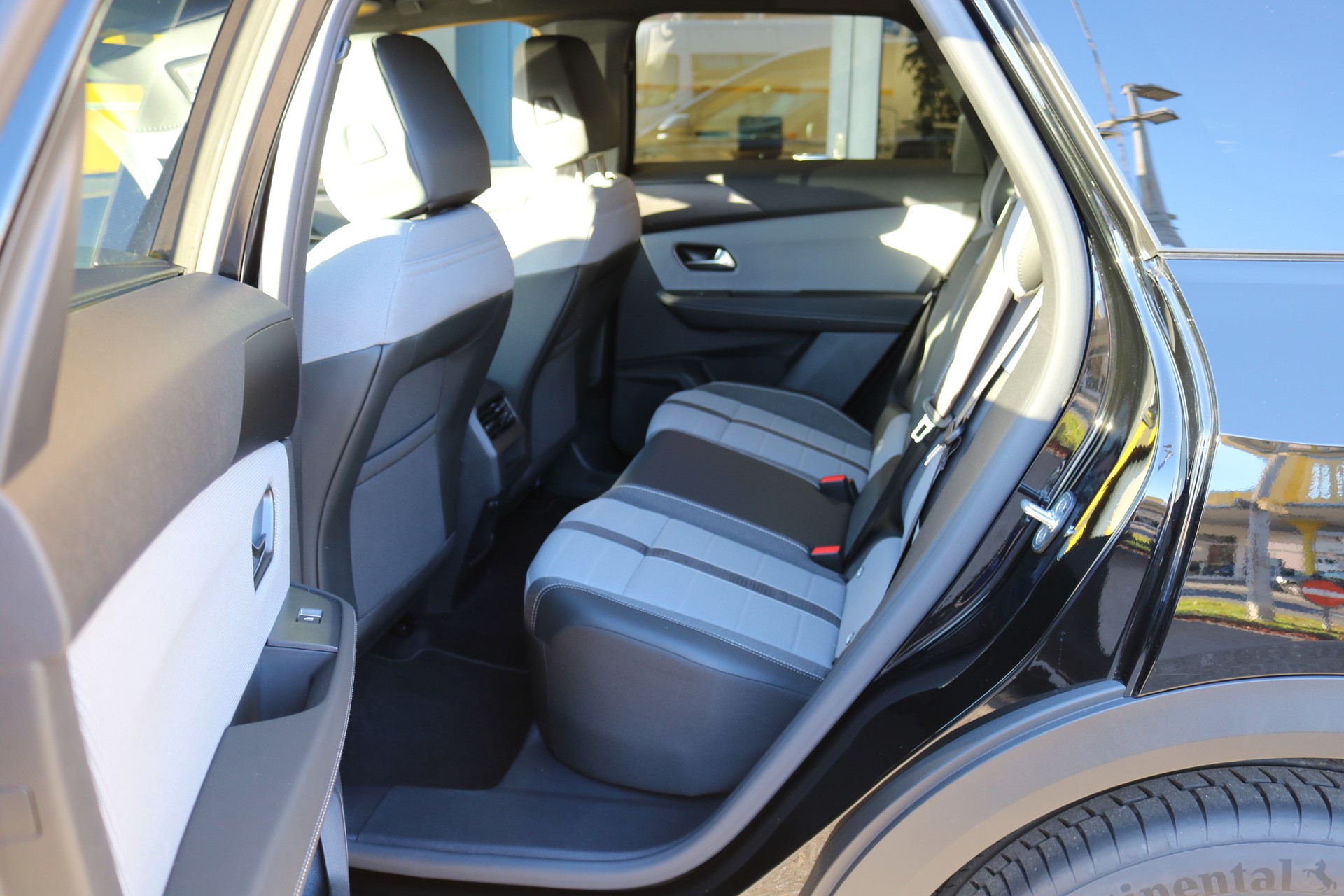 OPEL Grandland 1.2MHEV GS eDCT-image-13