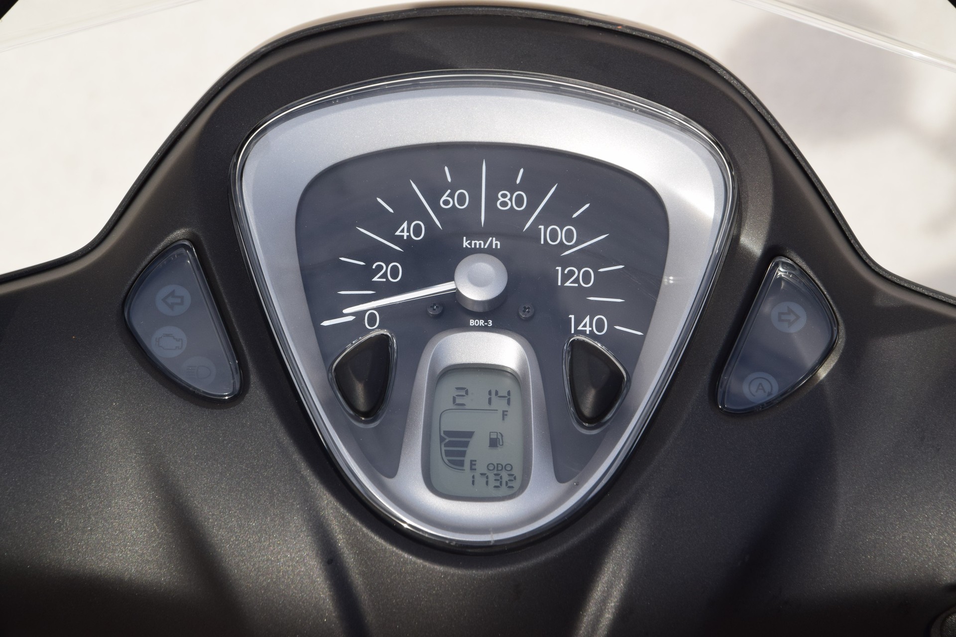 YAMAHA D'elight LTS 125-image-9