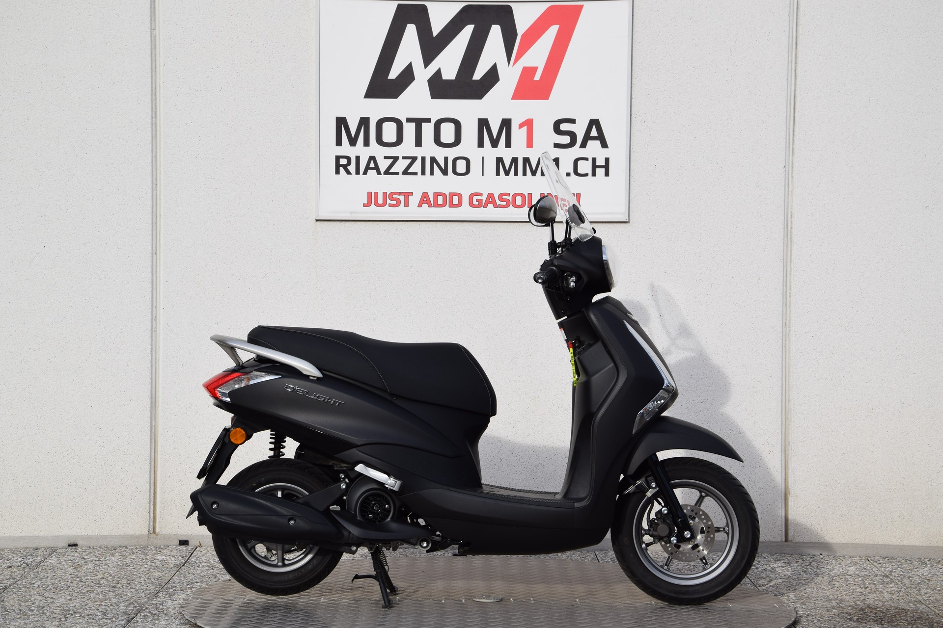 YAMAHA D'elight LTS 125-image-0