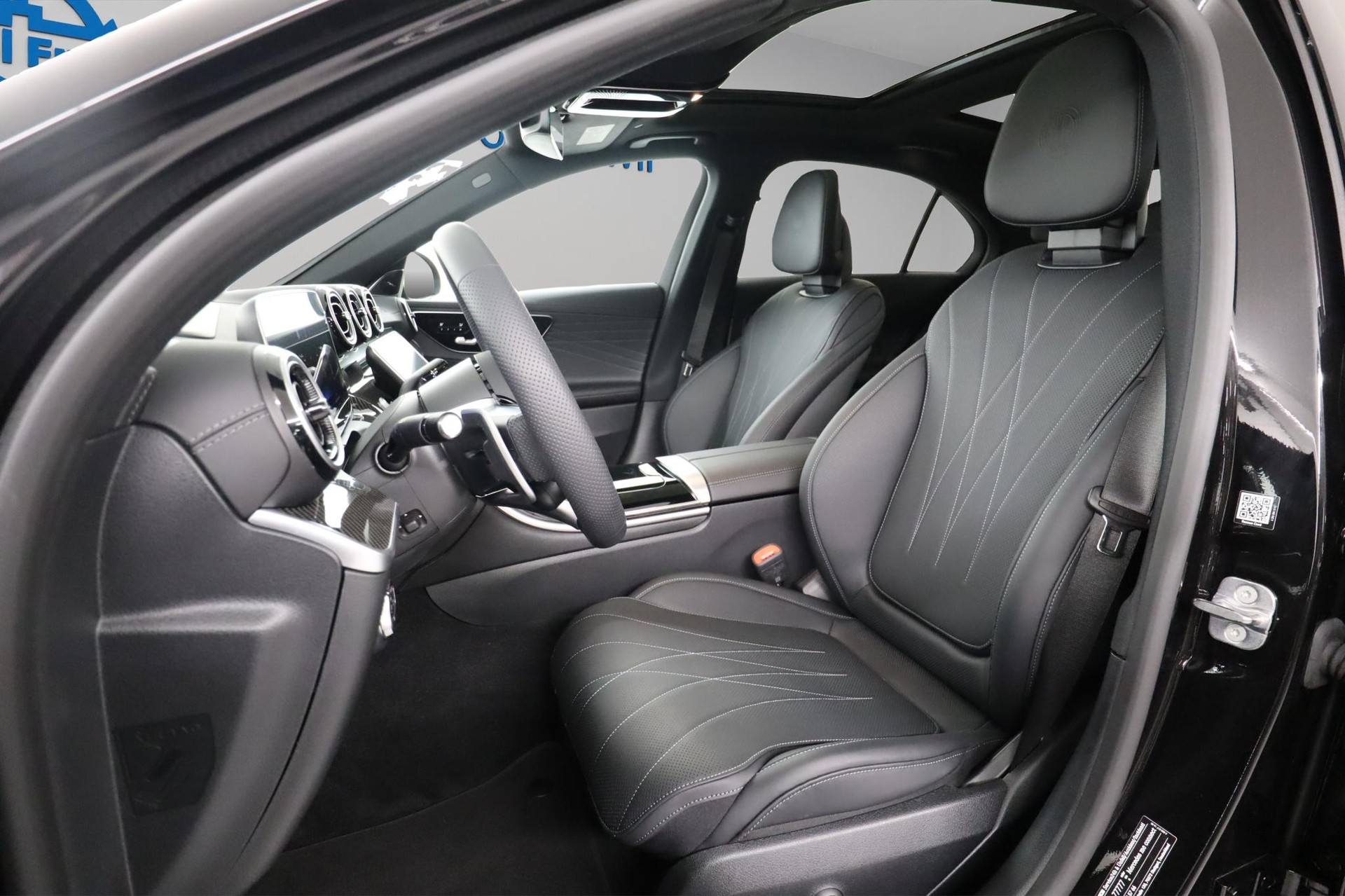 MERCEDES-BENZ C 63 S E PERFORMANCE-image-6