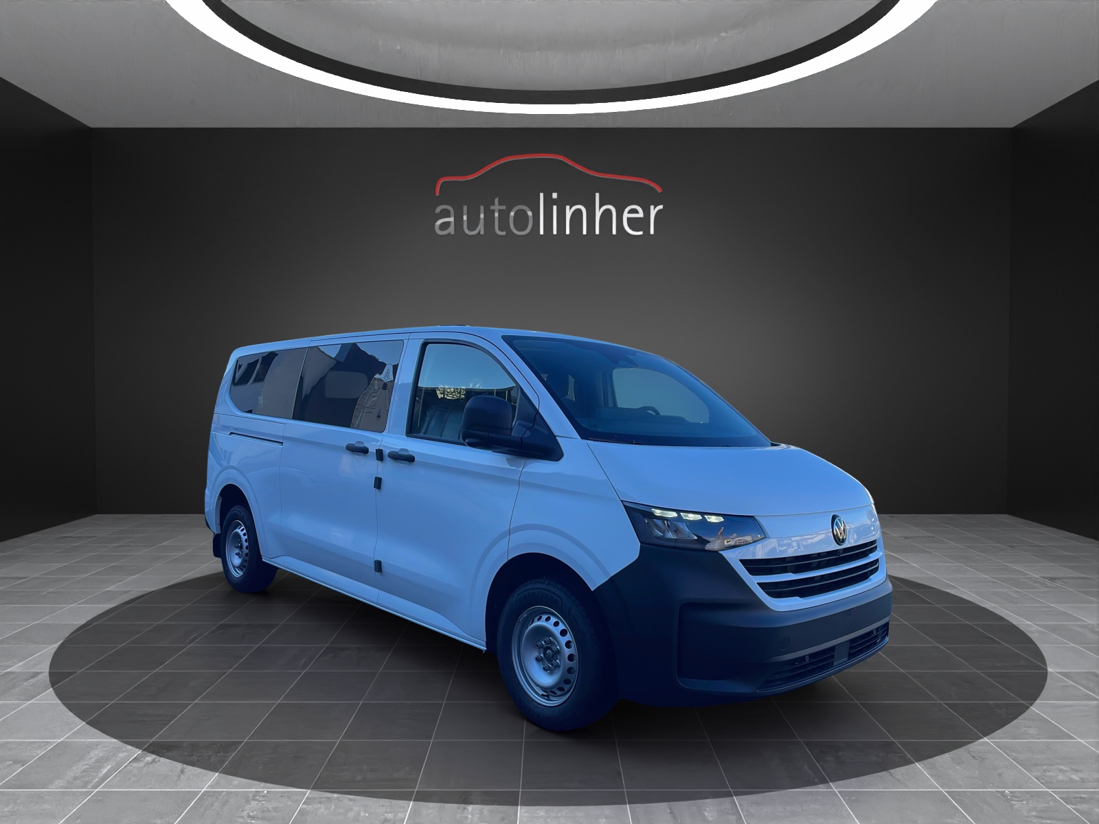 VW Transporter Kombi Langer Radstand 2.0 TDI-image-4