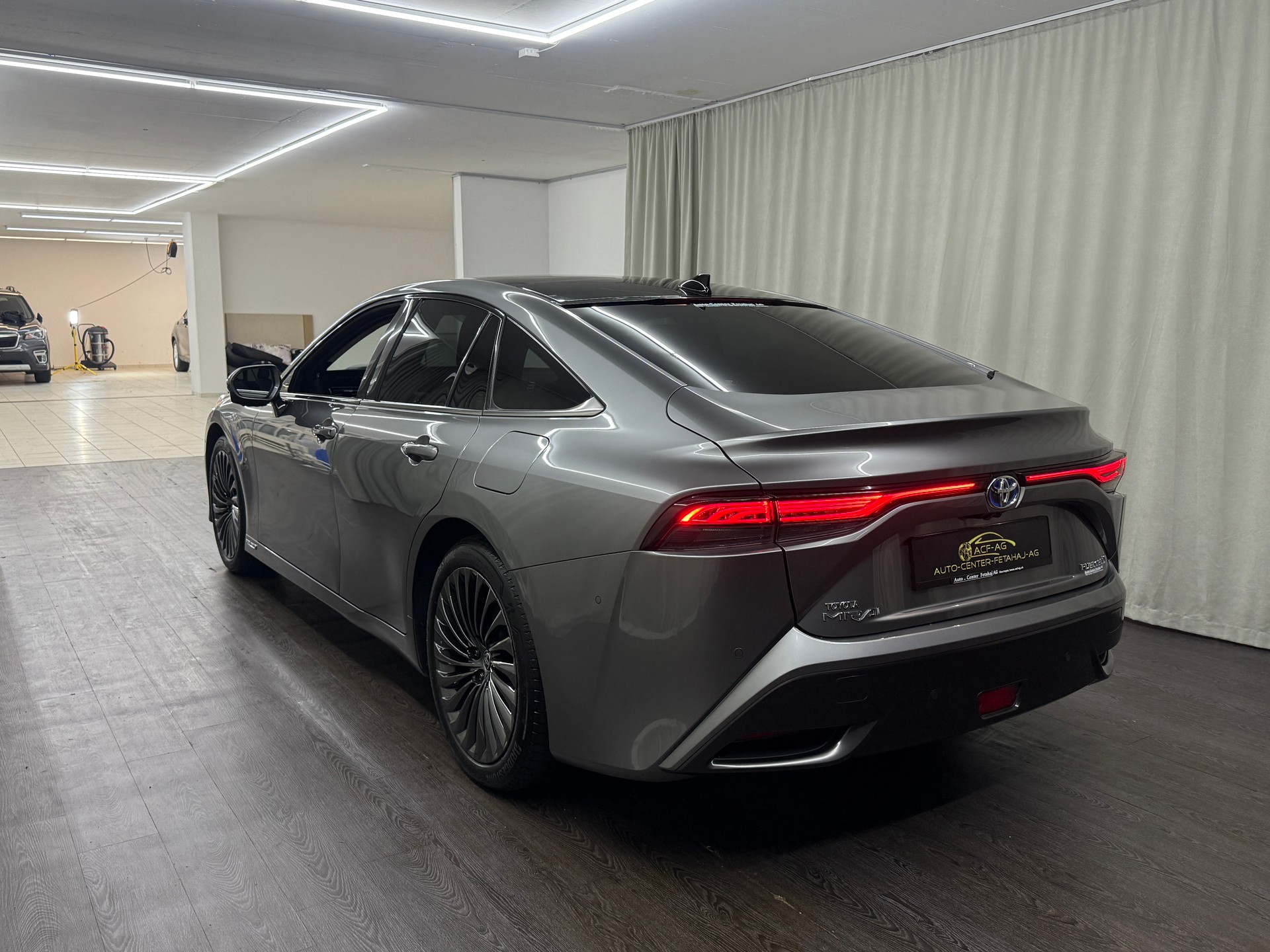 TOYOTA Mirai Fuel cell Platinum-image-5
