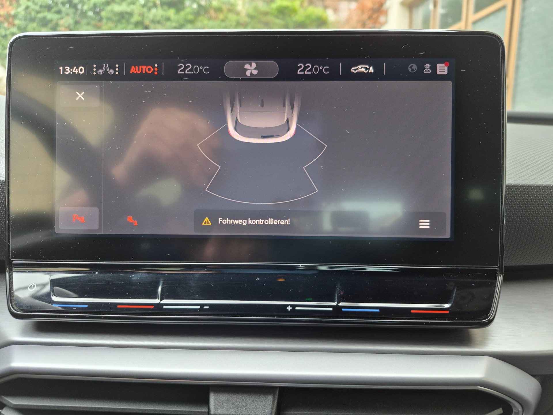 SEAT Leon ST 1.5 eTSI mHEV DSG FR-image-8